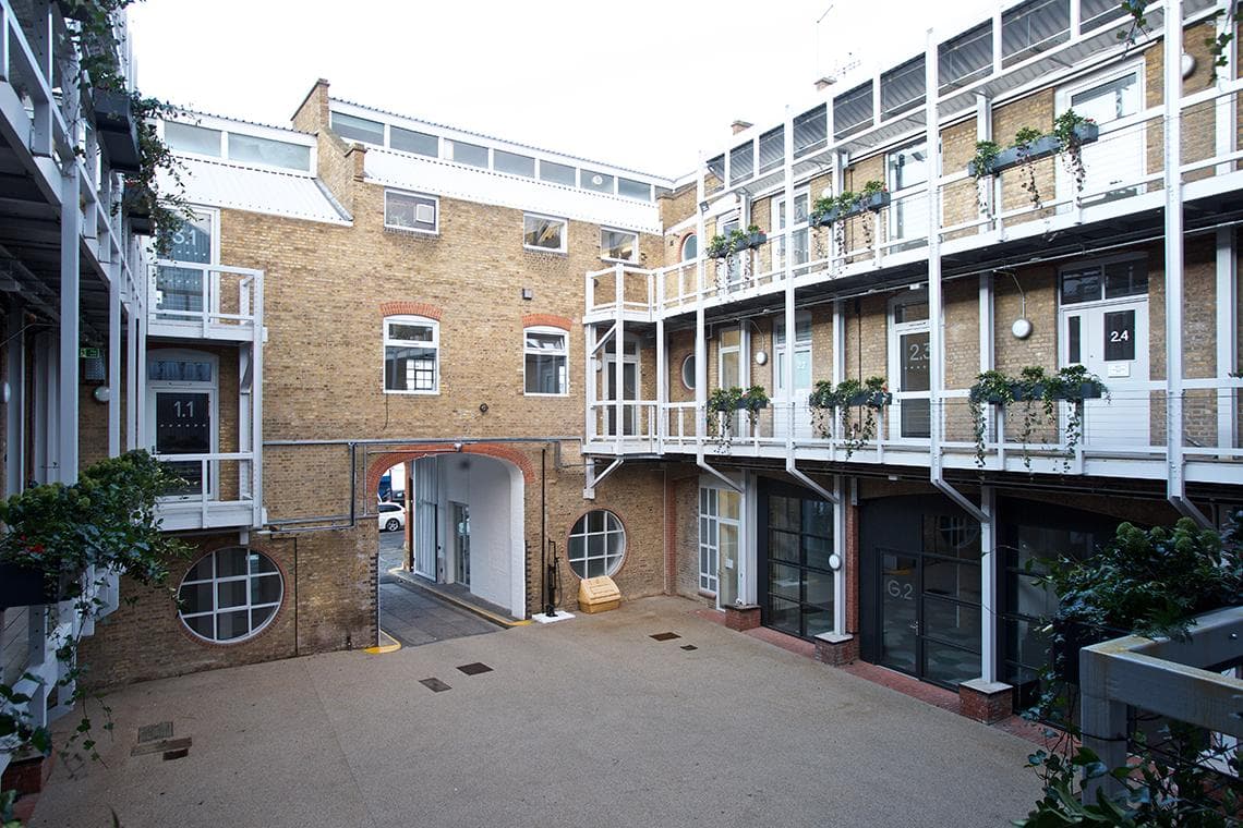 Islington Studio, Linthwaite Business Centre, Manchester Road, Linthwaite, London, Greater London, N19 4NF thumbnail 13