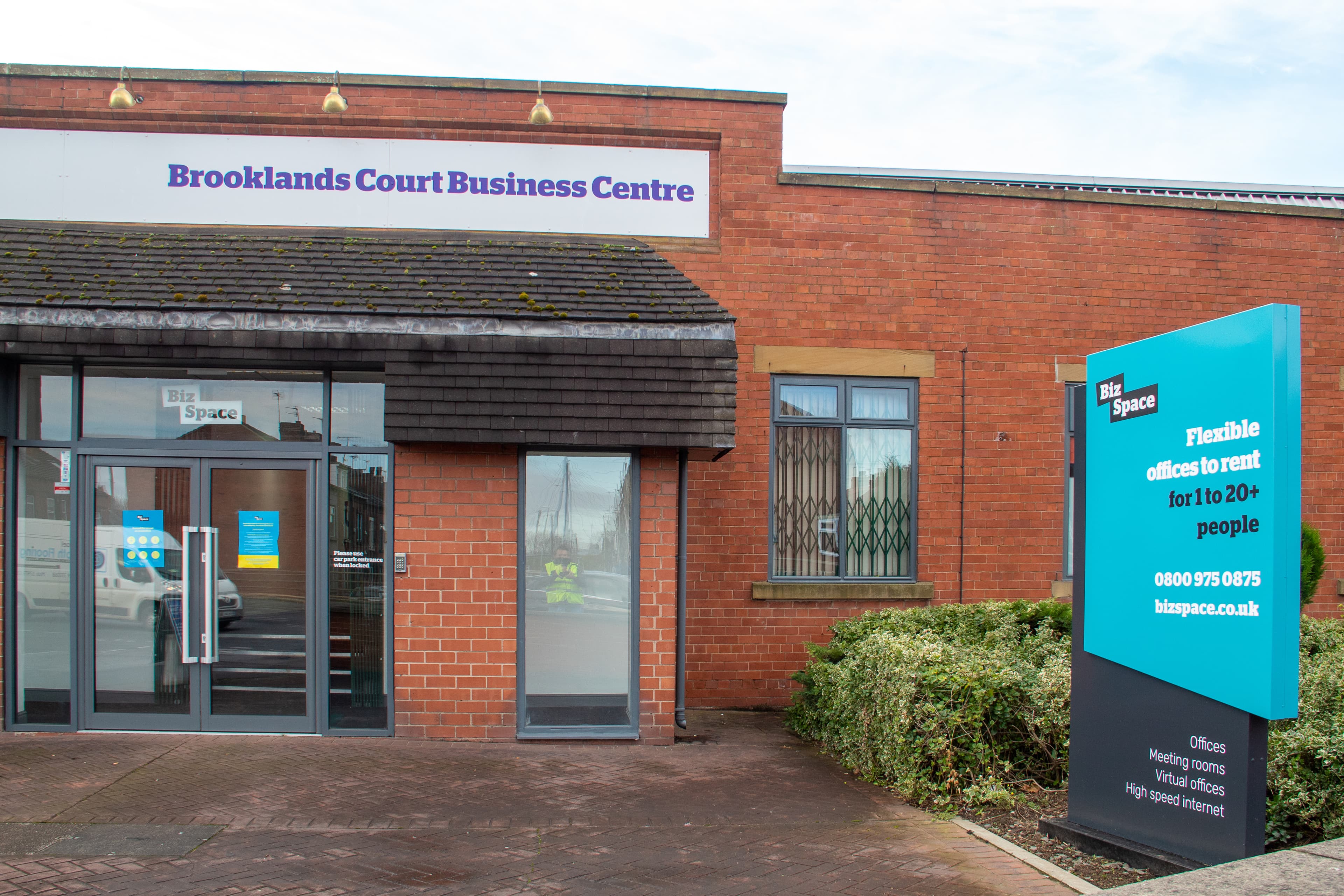 Brooklands Court Business Centre, Tunstall Road, Leeds, West Yorkshire, LS11 5HL thumbnail 5