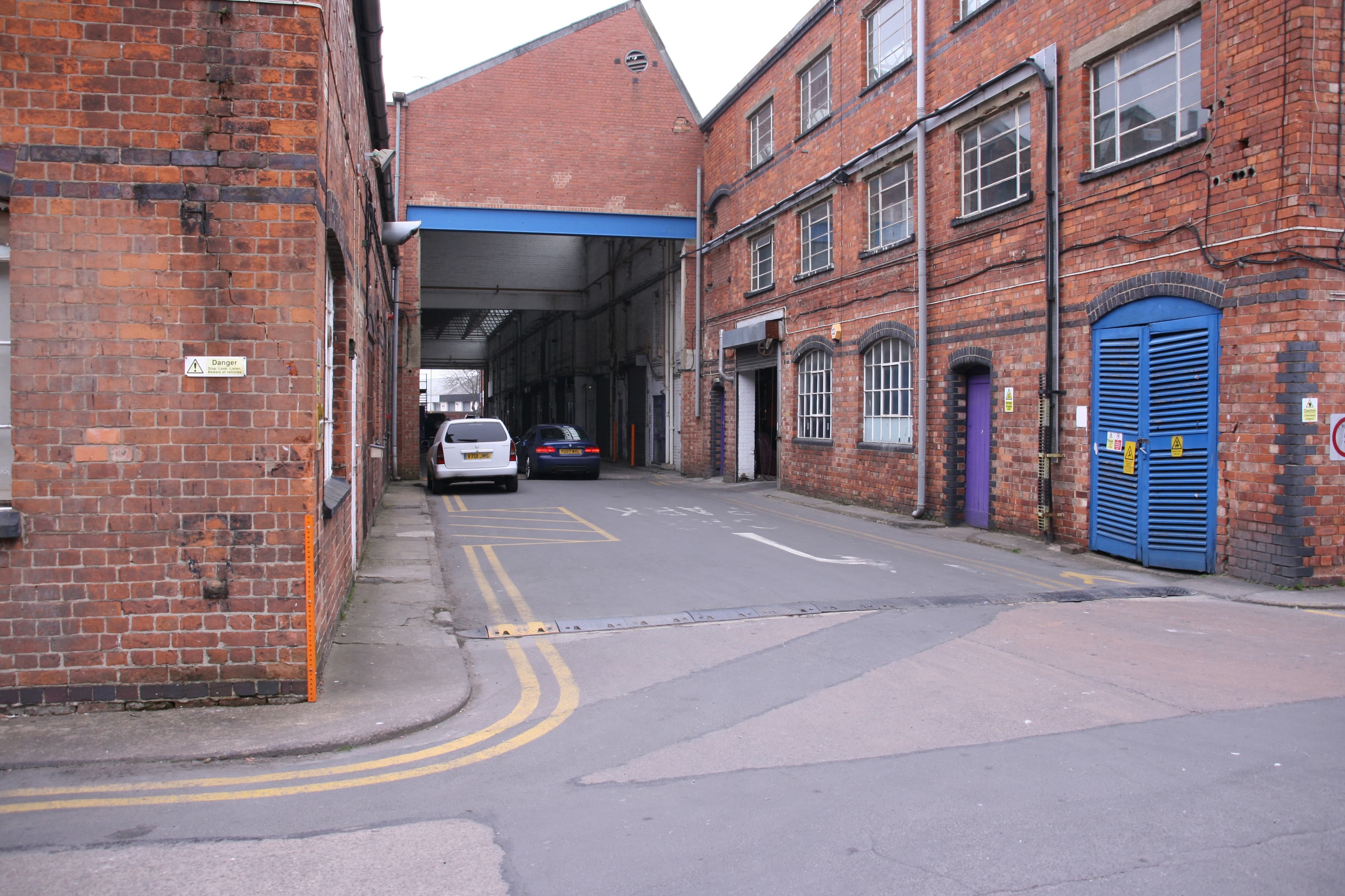 Morelands Trading Estate, Bristol Road, Gloucester, Gloucestershire, GL1 5RZ thumbnail 3