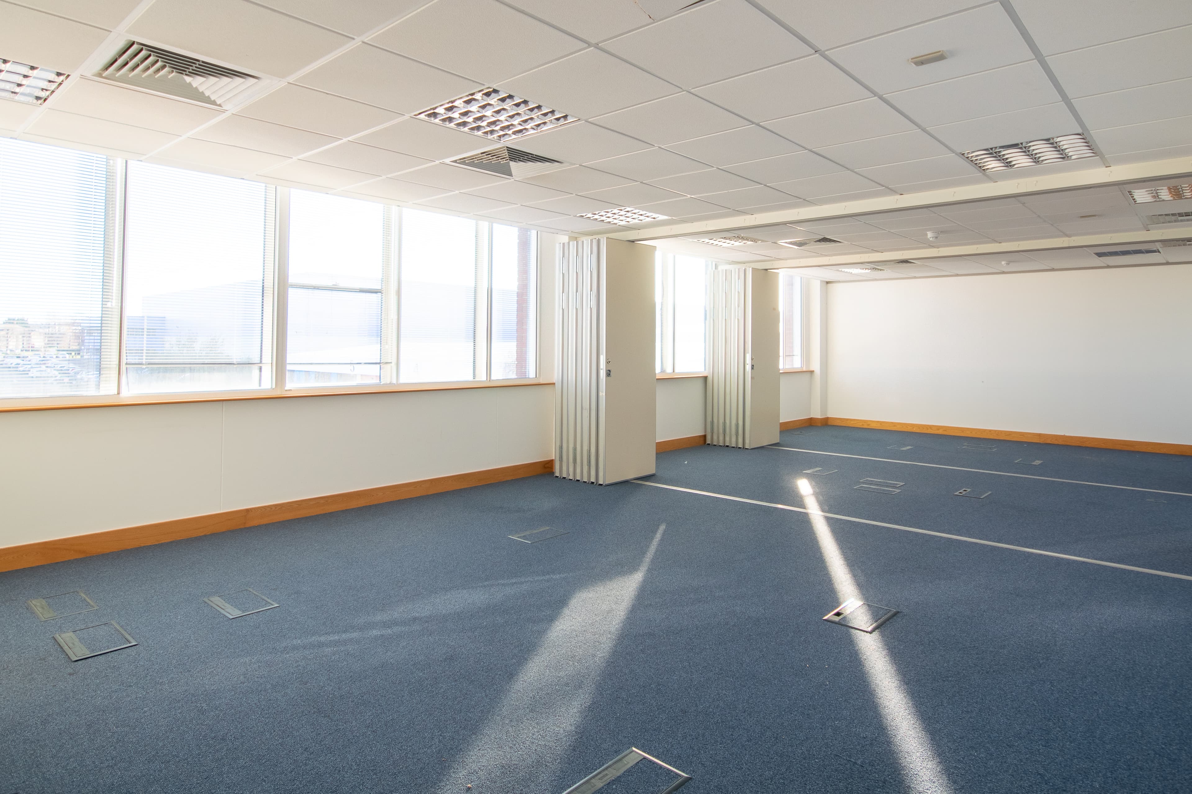 iMex Centre, 575-599 Maxted Road, Hemel Hempstead, Hertfordshire, HP2 7DX thumbnail 11