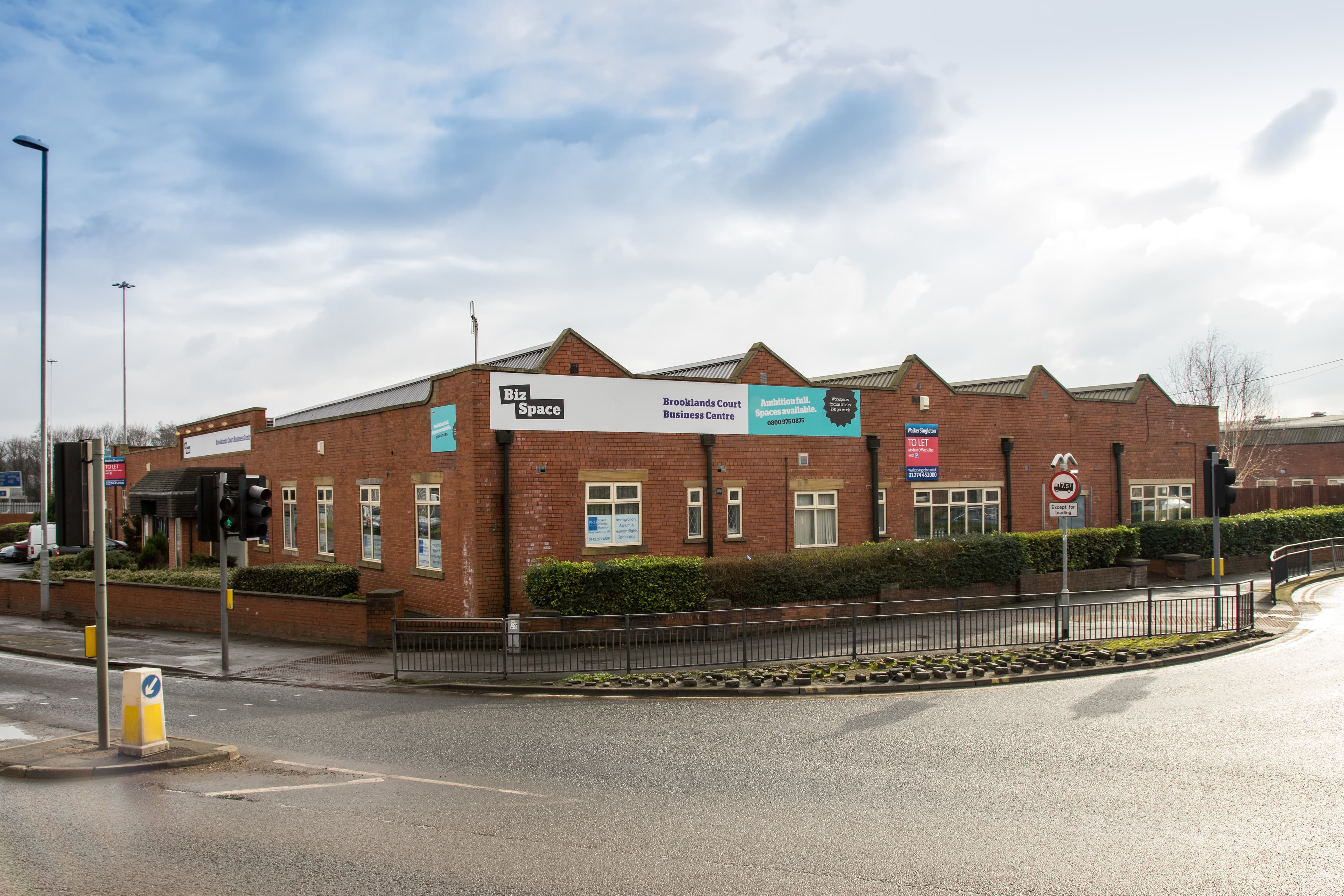 Brooklands Court Business Centre, Tunstall Road, Leeds, West Yorkshire, LS11 5HL thumbnail 4