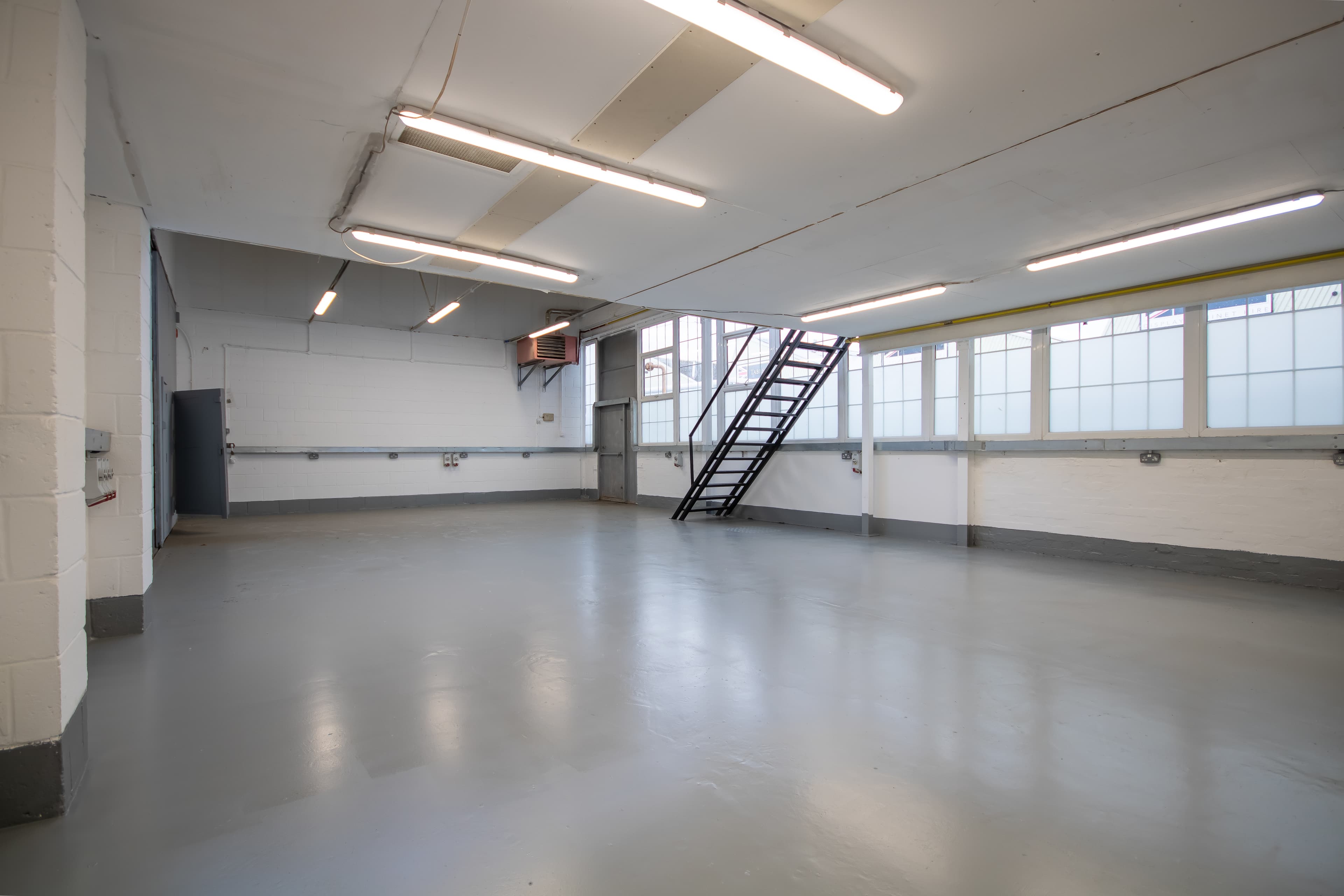 Lombard Business Park, 8 Lombard Road, London, Greater London, SW19 3TZ thumbnail 6