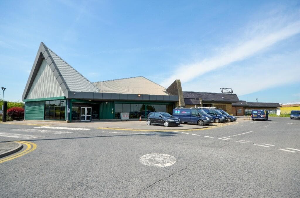 BizSpace Business Centre, Knowles Lane, Dudley Hill, Bradford, West Yorkshire, BD4 9SW thumbnail 2