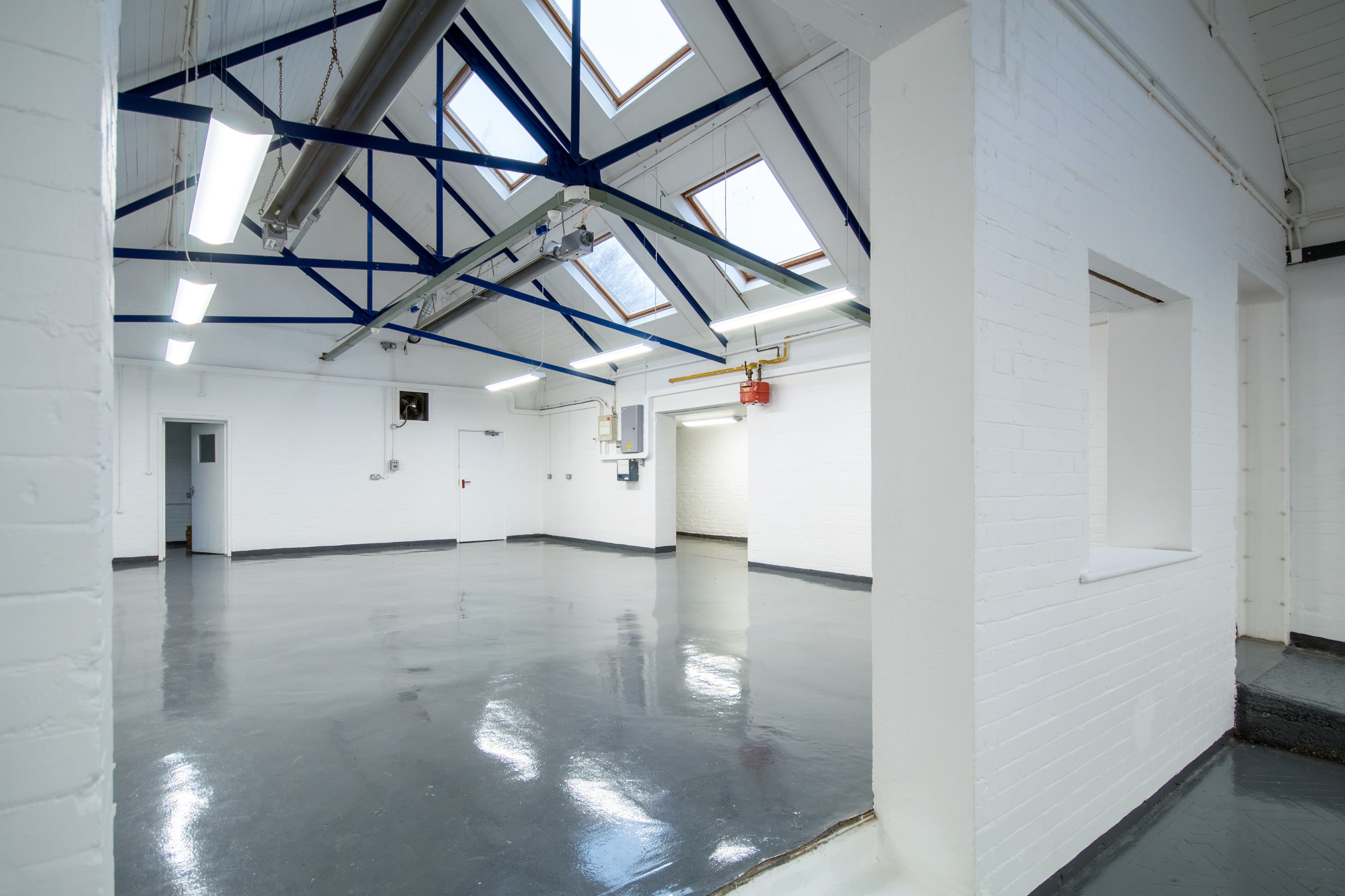 Knoll Business Centre, Old Shoreham Road, Hove, East Sussex, BN3 7GS thumbnail 4