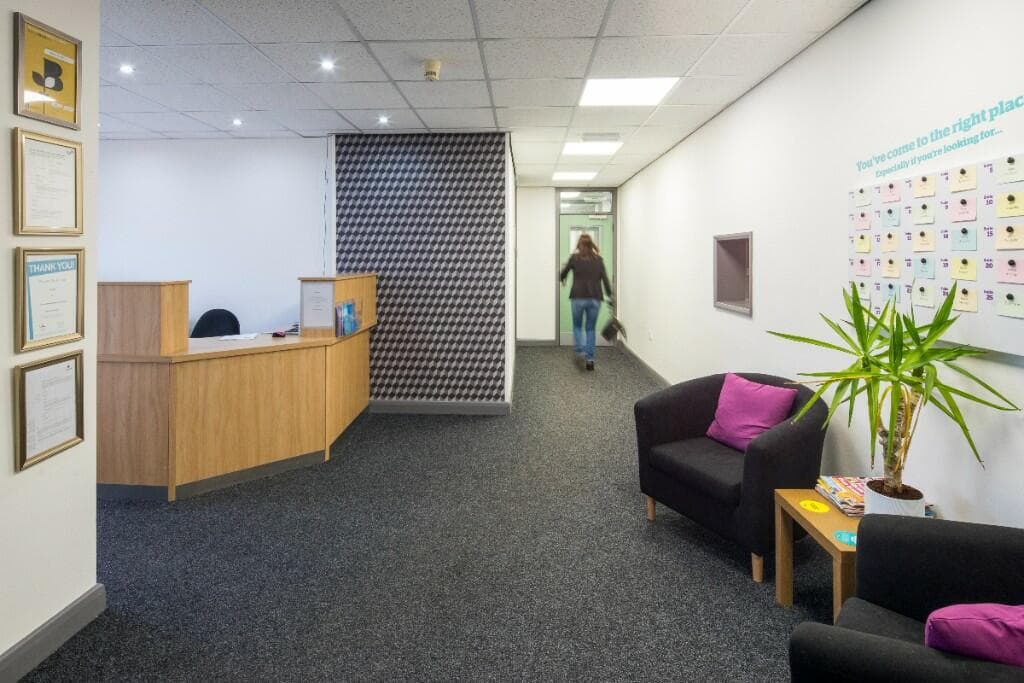 Oaks Business Park, Oaks Lane, Kendray, Barnsley, South Yorkshire, S71 1HT thumbnail 5