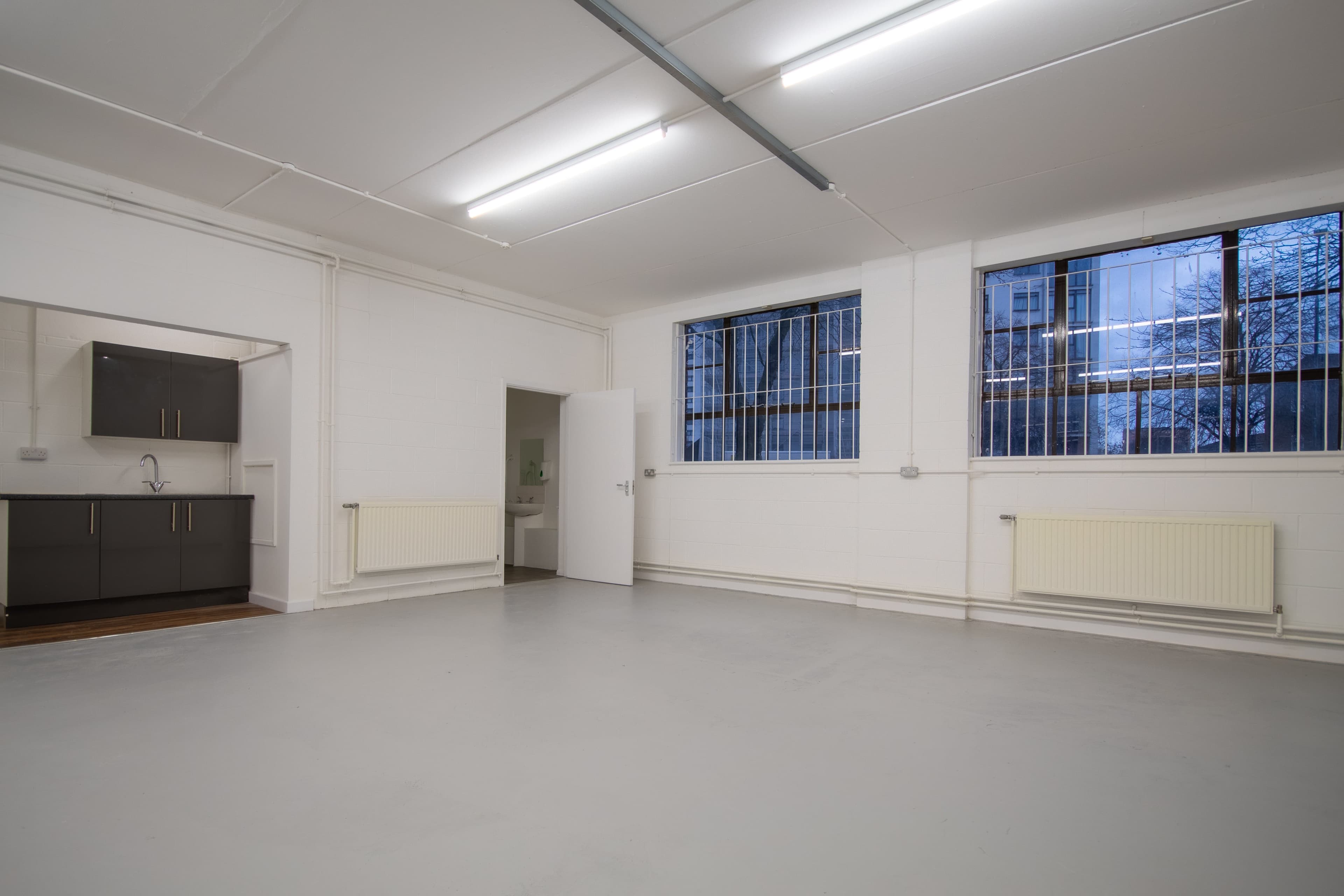 Empress Business Centre, 381 Chester Road, Stretford, Manchester, Greater Manchester, M16 9EA thumbnail 8
