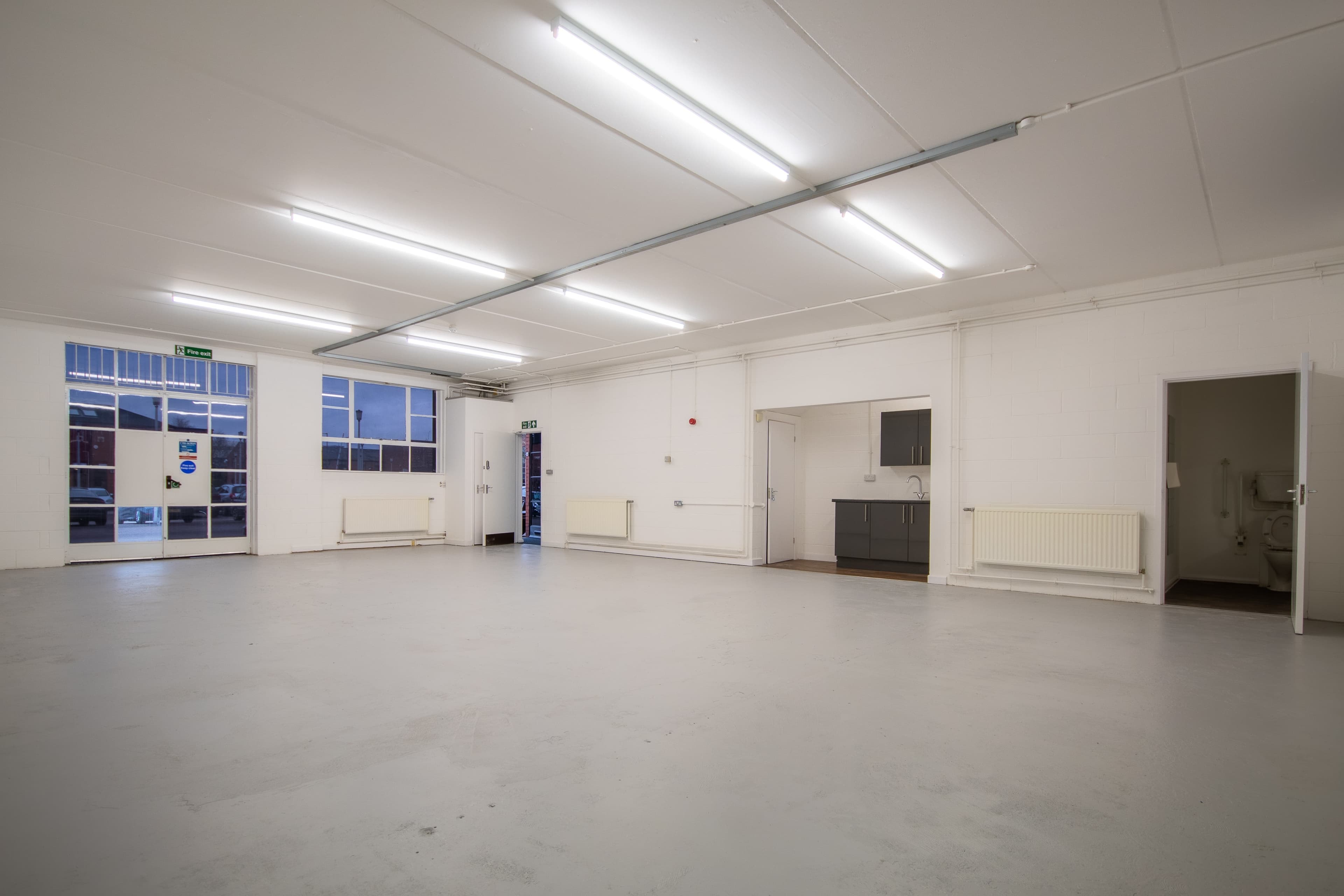 Morelands Trading Estate, Bristol Road, Gloucester, Gloucestershire, GL1 5RZ thumbnail 6