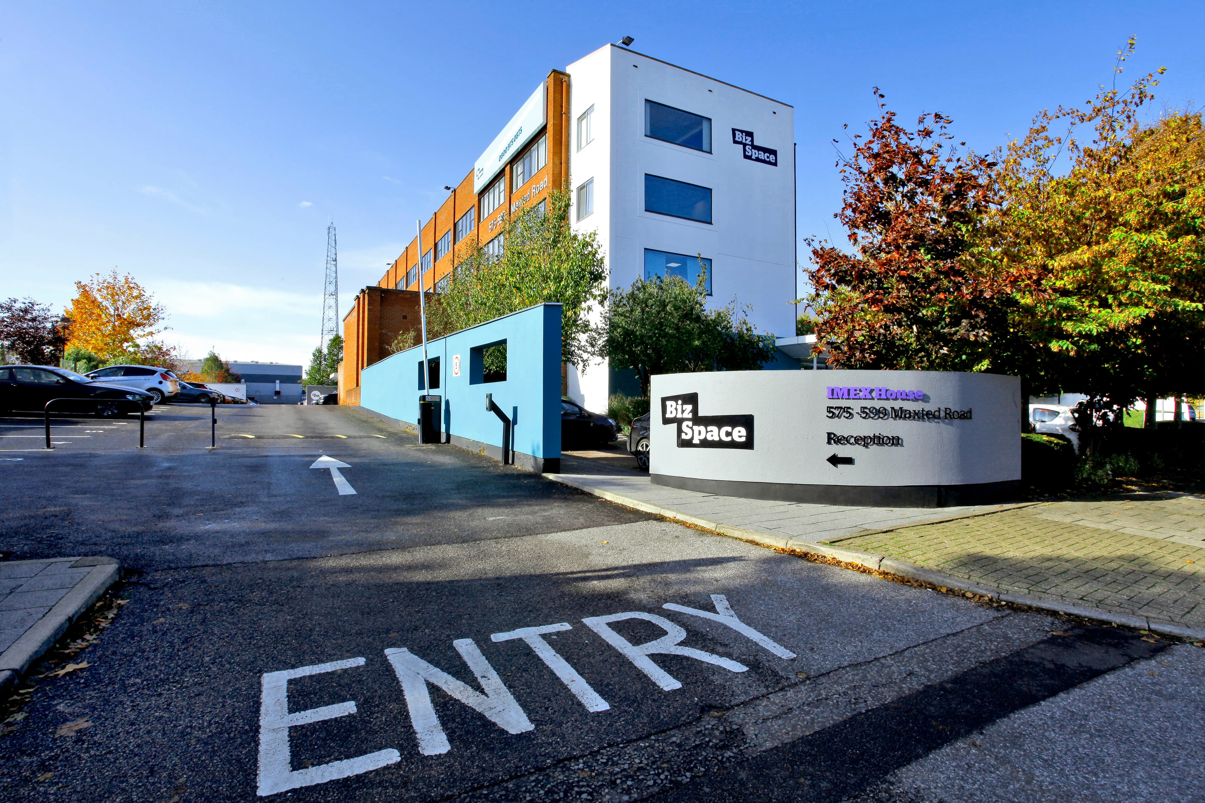 iMex Centre, 575-599 Maxted Road, Hemel Hempstead, Hertfordshire, HP2 7DX thumbnail 2