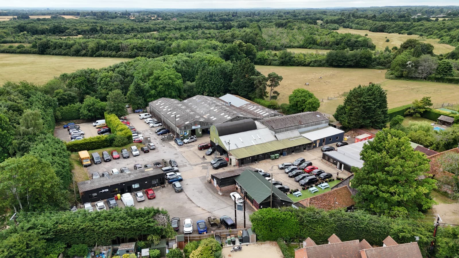 Unit 25 Greys Green Farm, Greys Green, Rotherfield Greys, Henley-On-Thames, Oxfordshire, RG9 4QG thumbnail 5