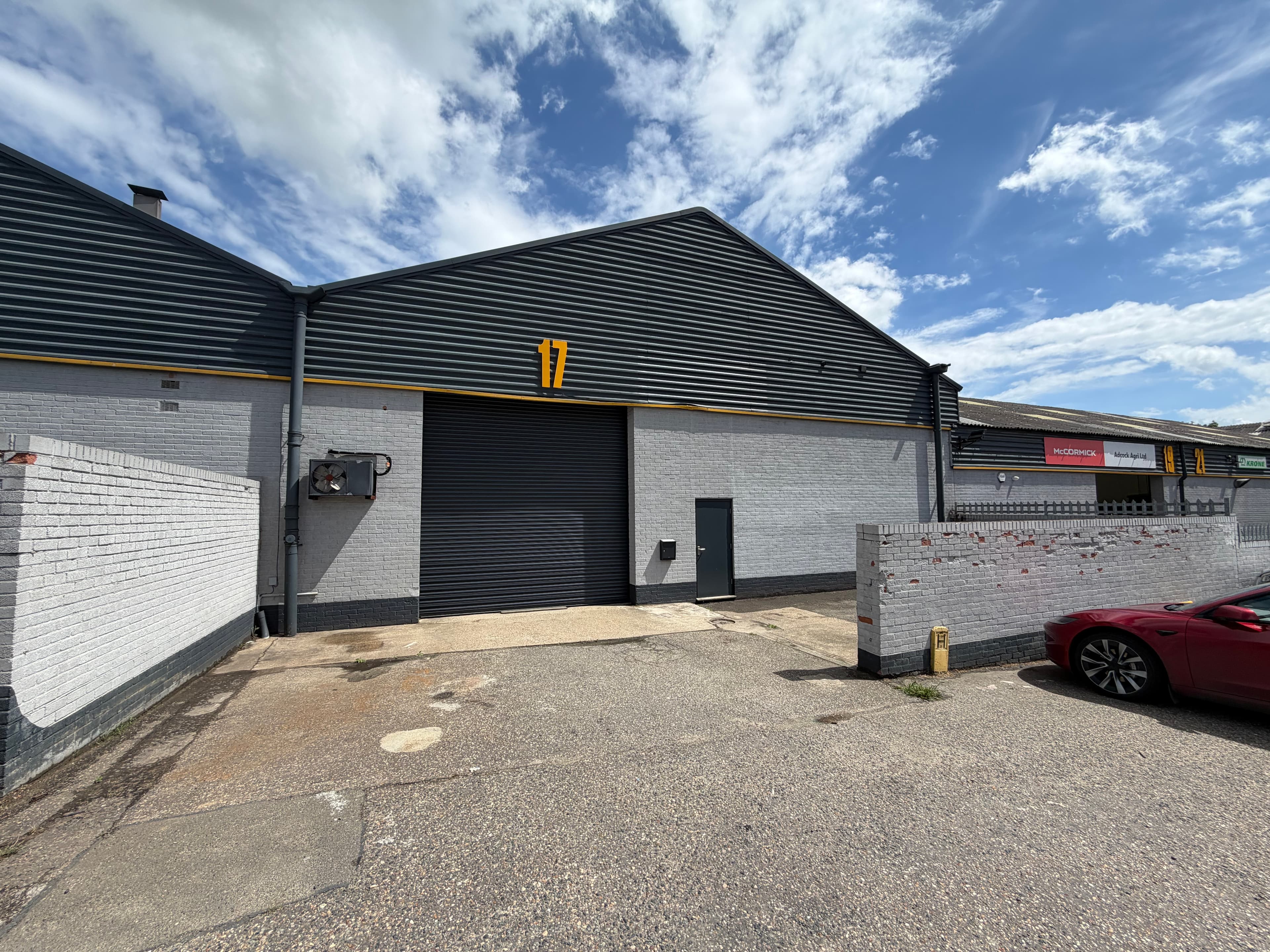 17 Redhills Road, South Woodham Ferrers, Chelmsford, Essex, CM3 5UP thumbnail 6