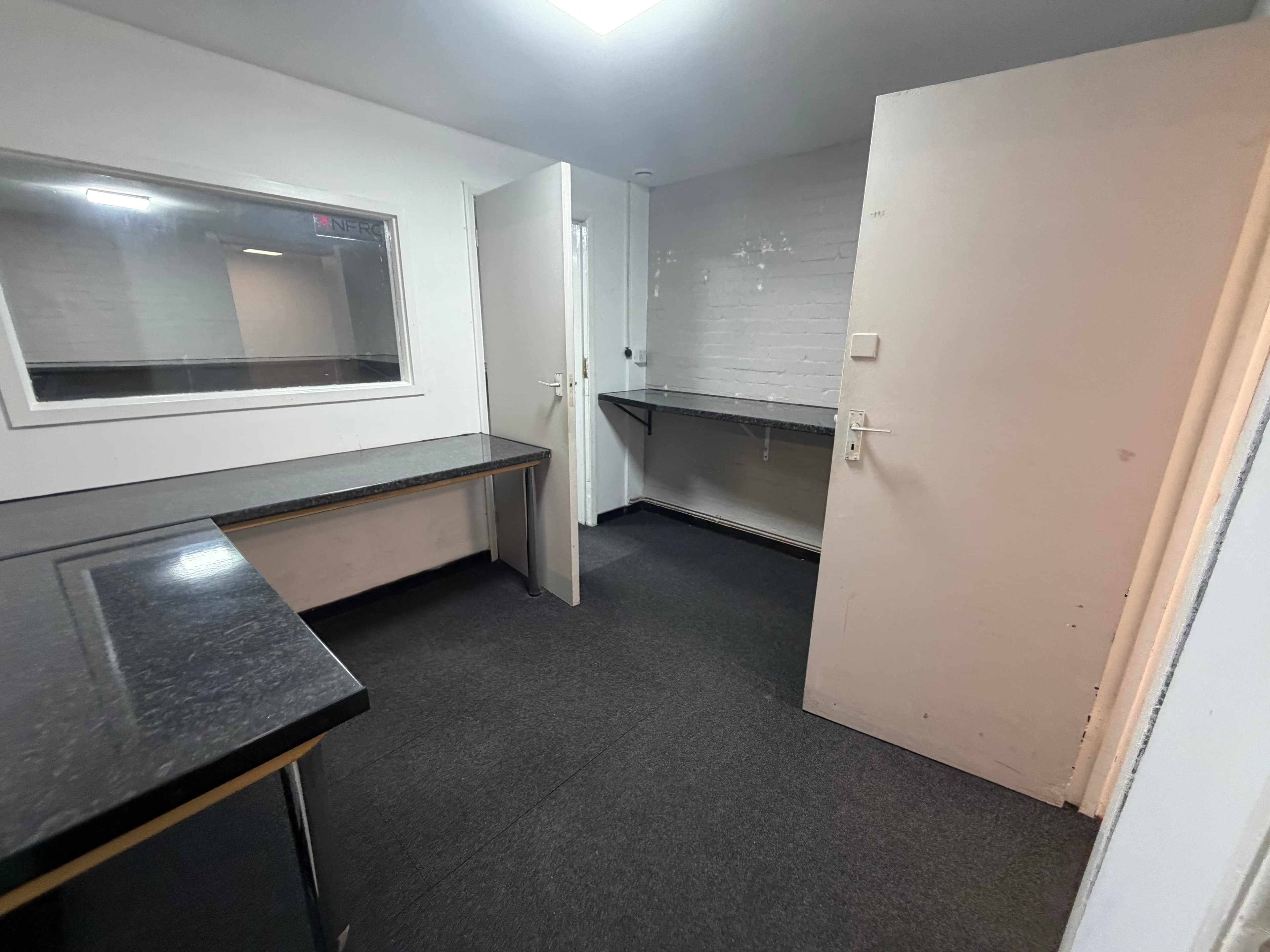 Unit 9, Tonbridge Works, Tonbridge Road, Romford, Greater London, RM3 8TS thumbnail 4