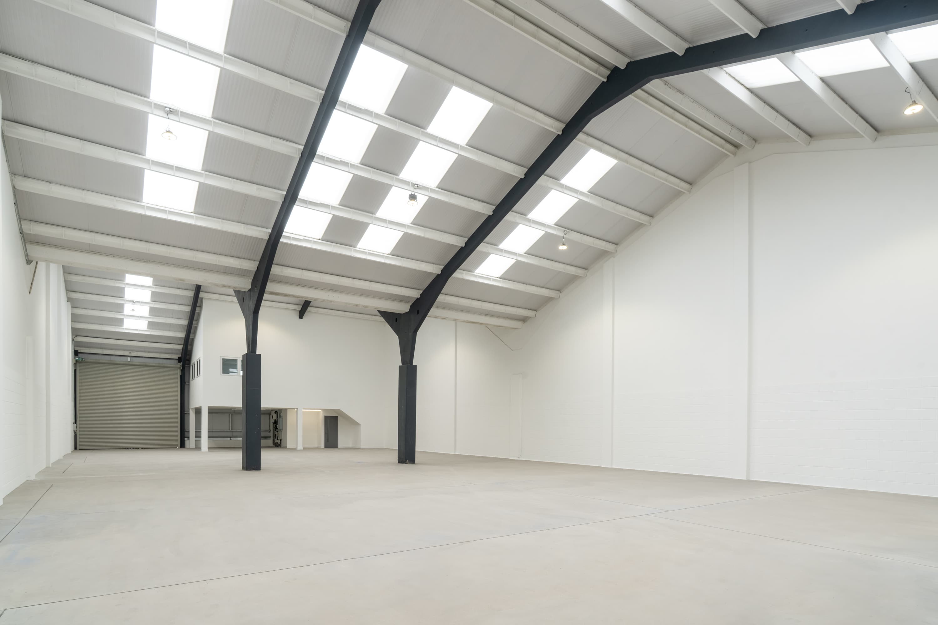 Unit 8, Kierbeck Business Park, Wharf Lane, Vange, Basildon, Essex, SS16 4SW thumbnail 2
