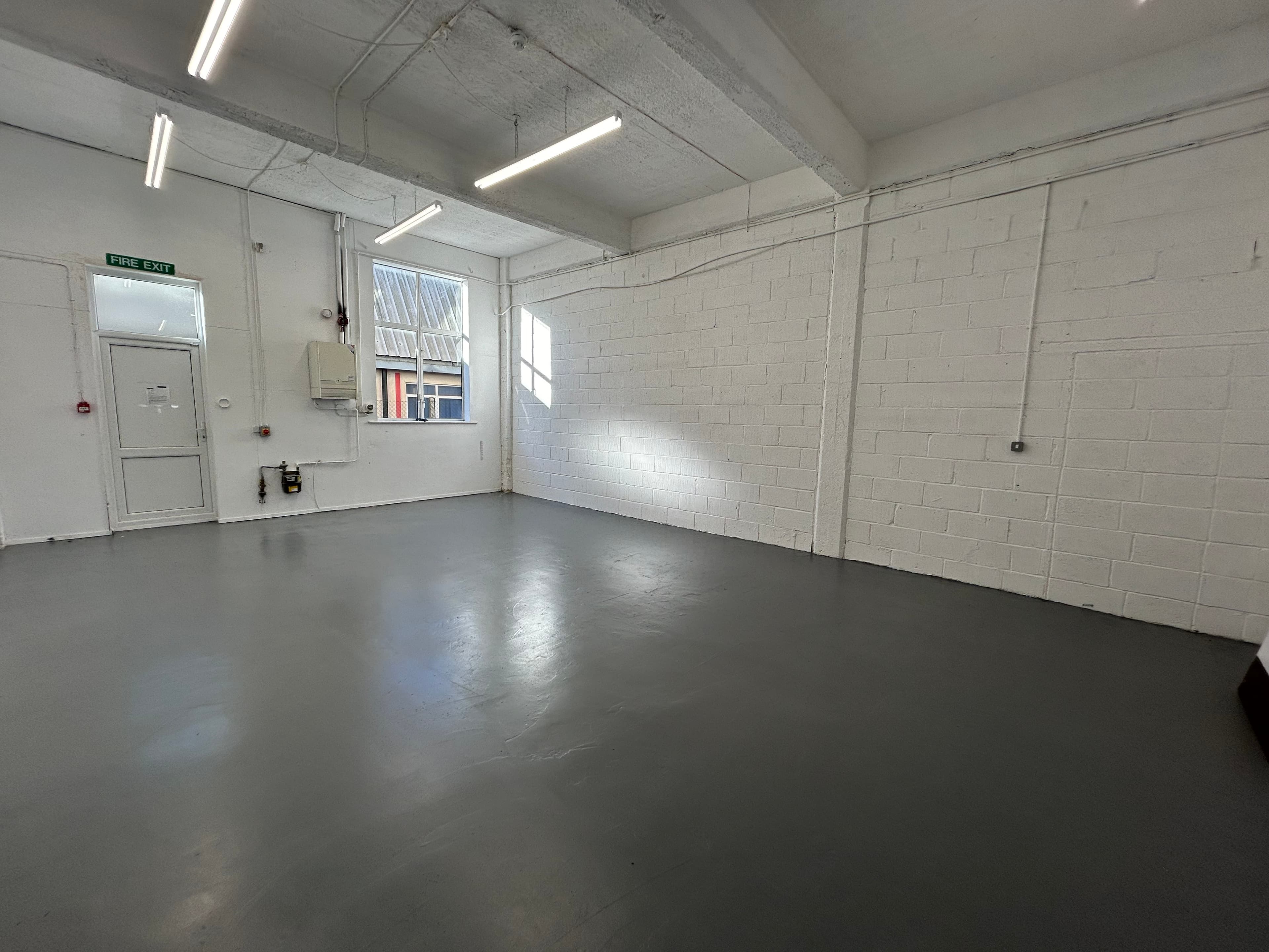 Unit 8, The Courtyard, 131 Aurelia Road, Croydon, Surrey, CR0 3BF thumbnail 3