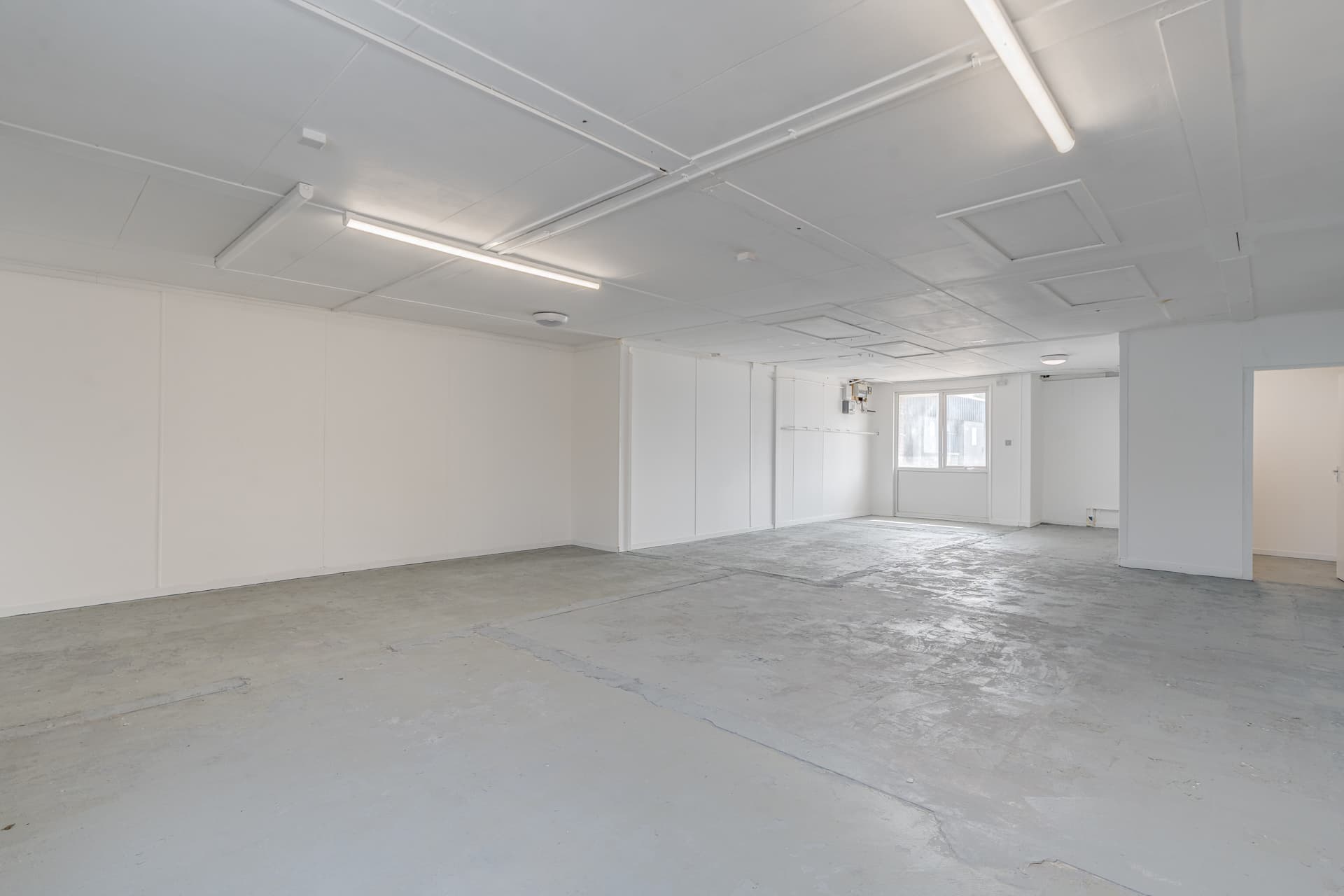 Unit 5b, Skill Centre, Limberline Spur, Hilsea, Portsmouth, Hampshire, PO3 5LF thumbnail 3