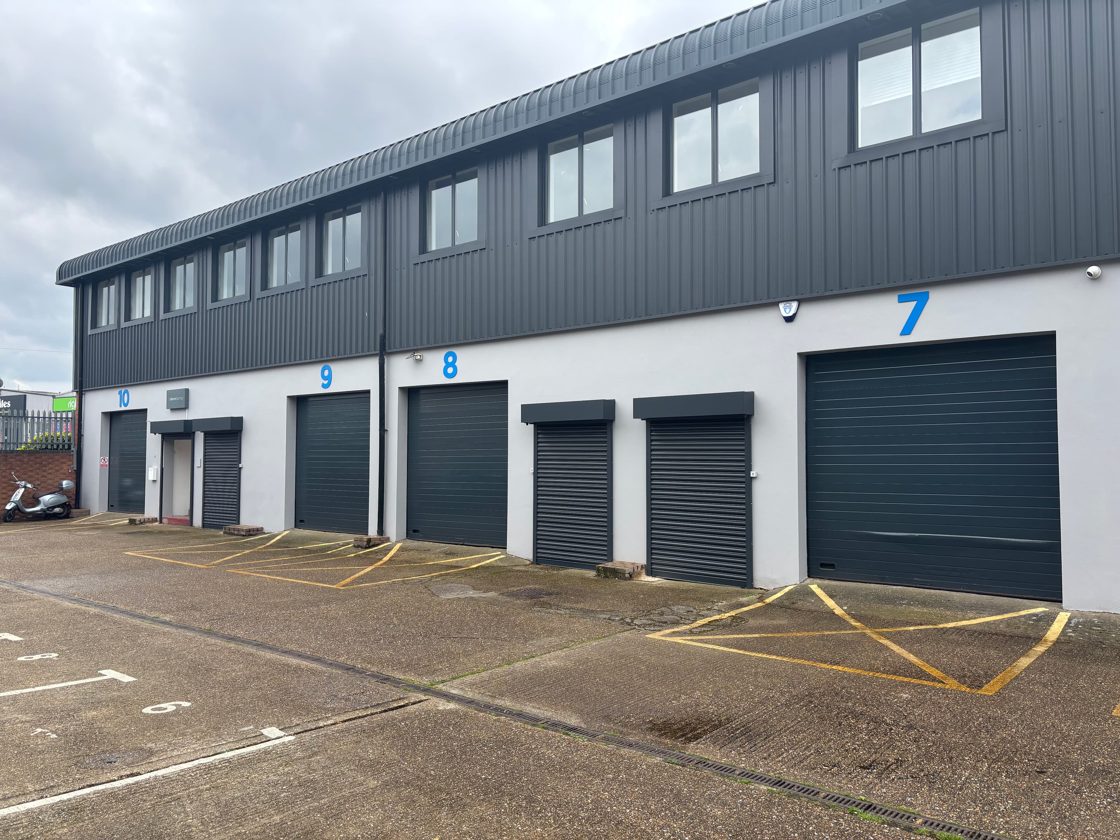 Unit 8, The Courtyard, 131 Aurelia Road, Croydon, Surrey, CR0 3BF thumbnail 9