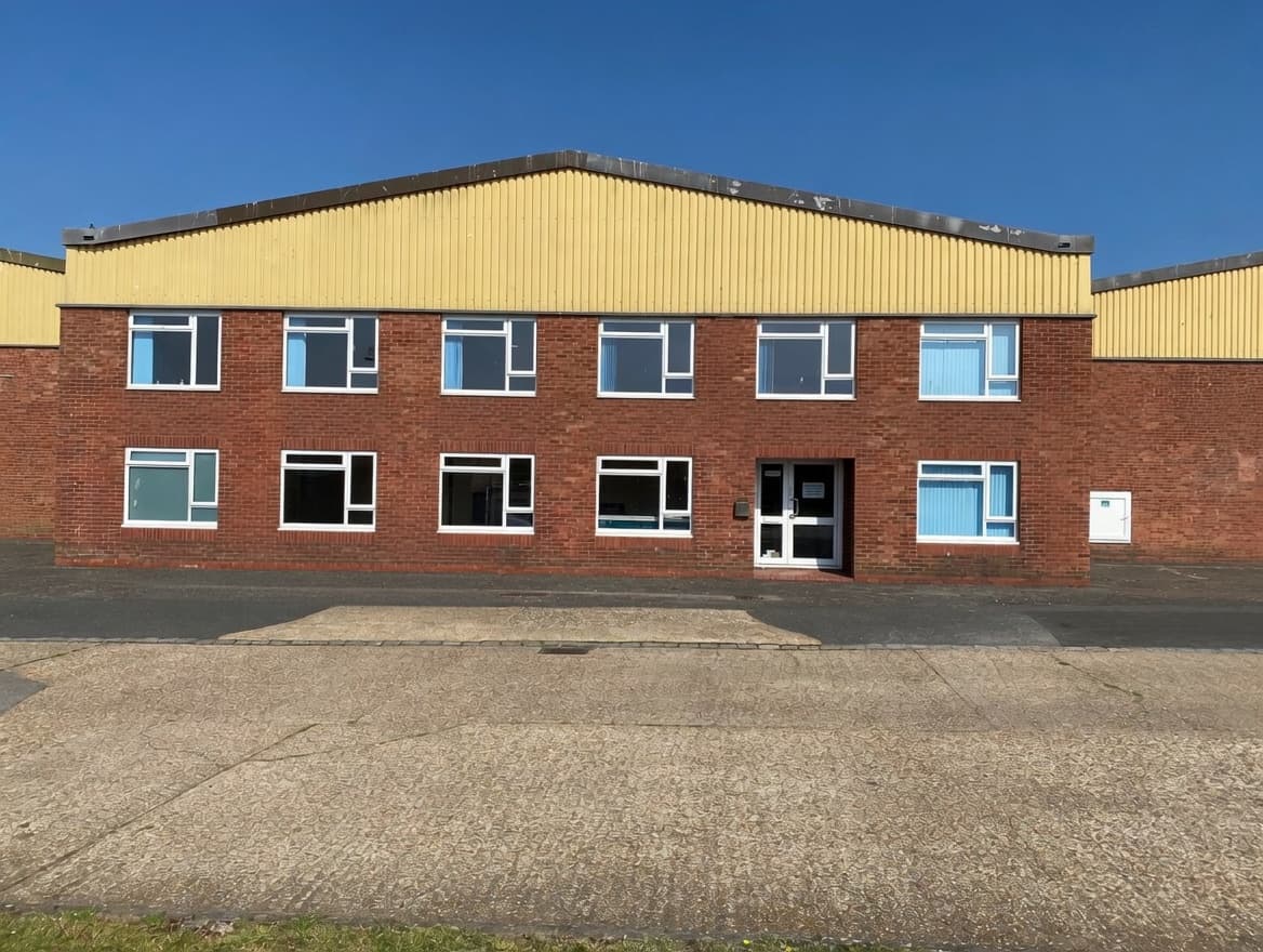 Unit 8, Station Road Industrial Estate, Hailsham, East Sussex, BN27 2EY thumbnail 8