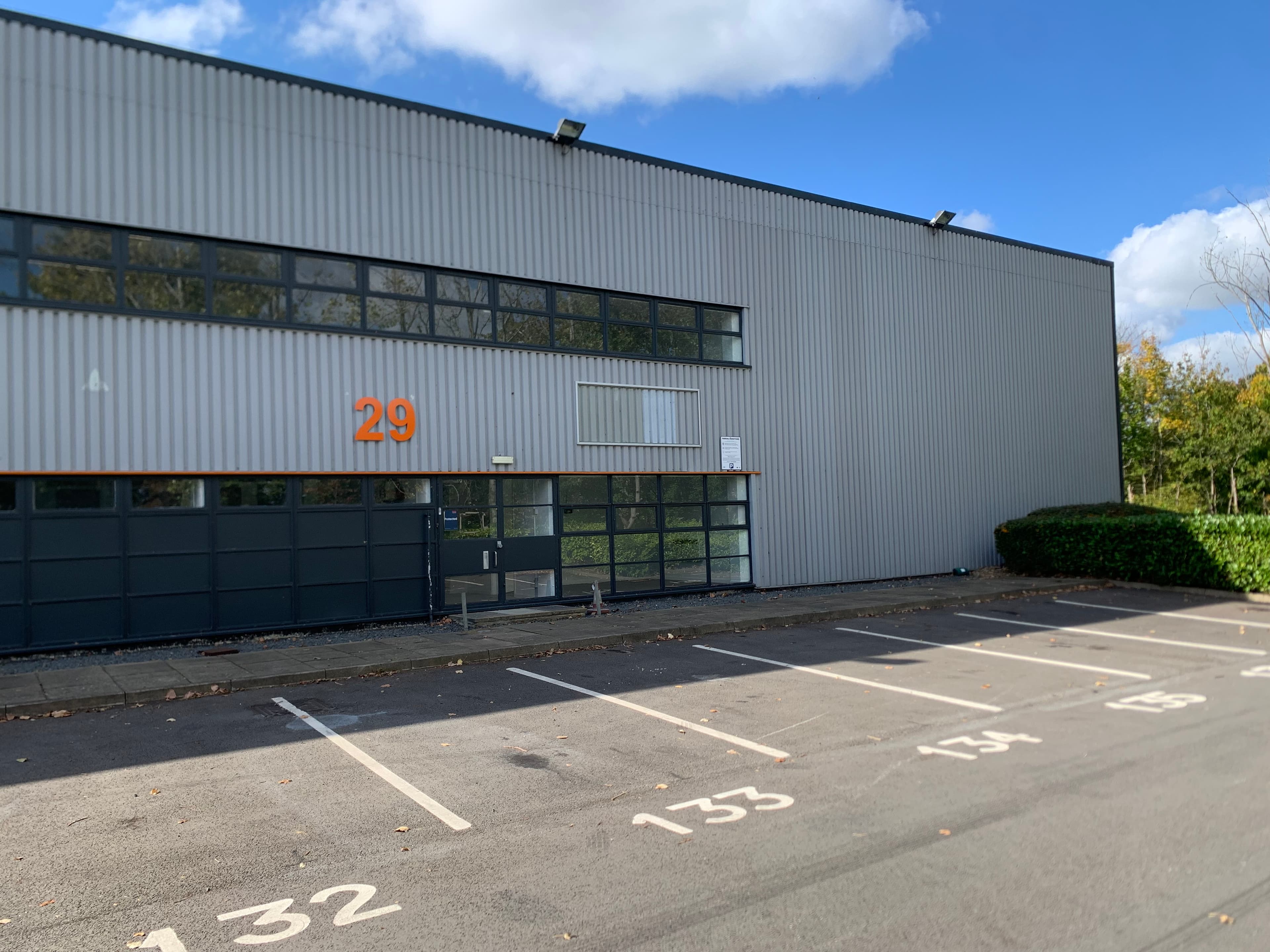Unit 29 Bradville Industrial Estate, Blundells Road, Milton Keynes, Buckinghamshire, MK13 7HA thumbnail 4