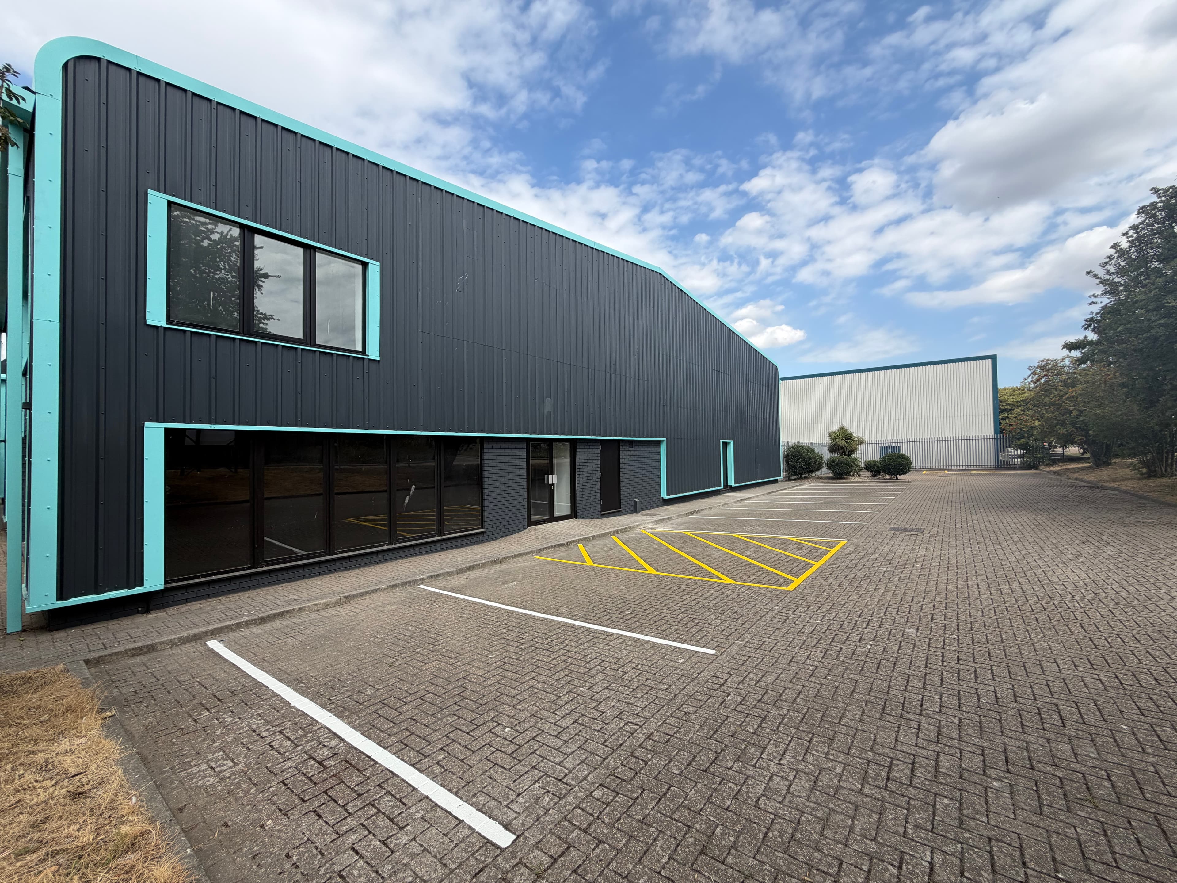 Unit 5, Eurolink Industrial Estate, Heard Way, Sittingbourne, Kent, ME10 3SA thumbnail 14