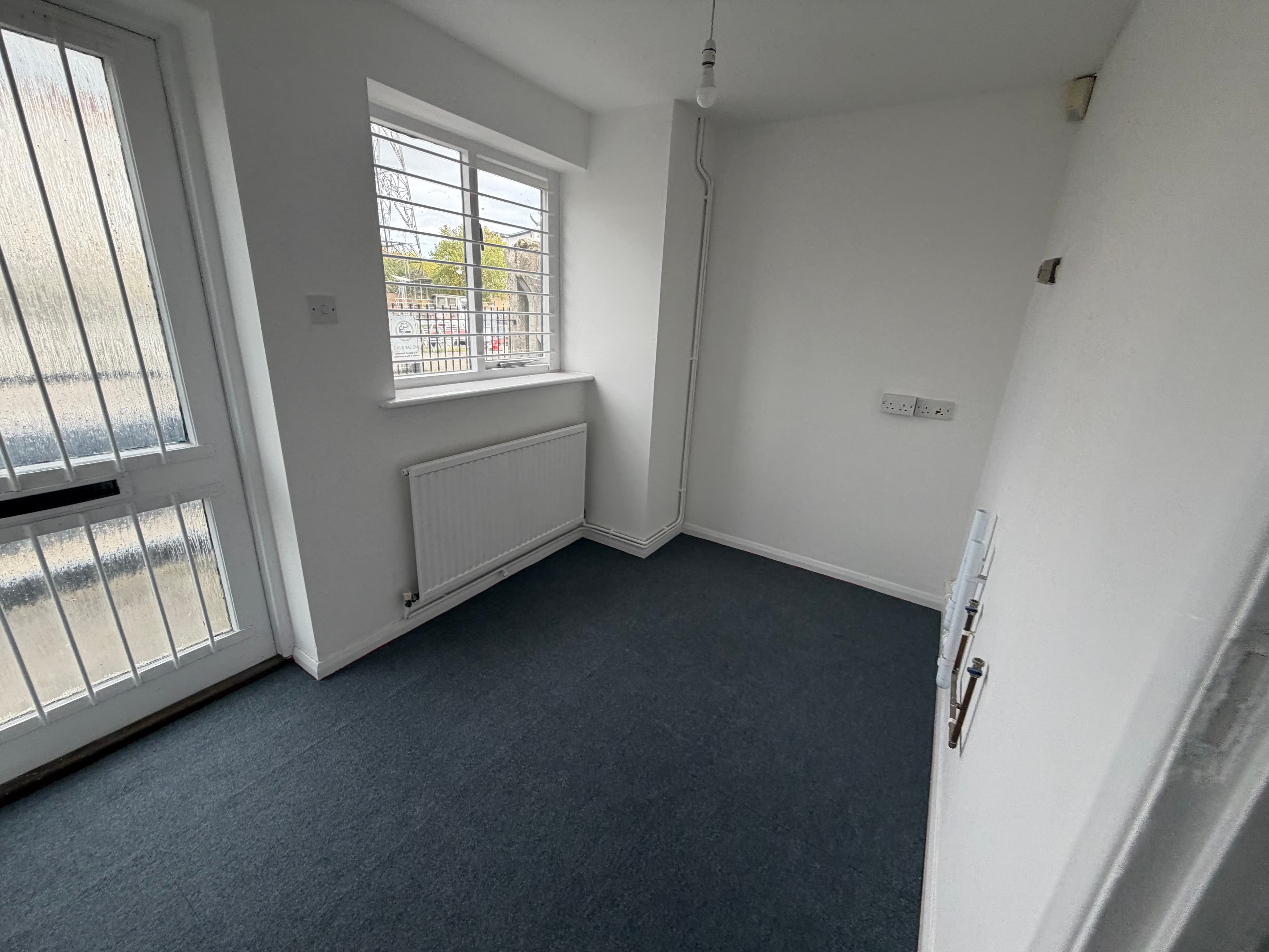 5 King Edward Quay, Hythe Quay, Colchester, Essex, CO2 8JB thumbnail 6