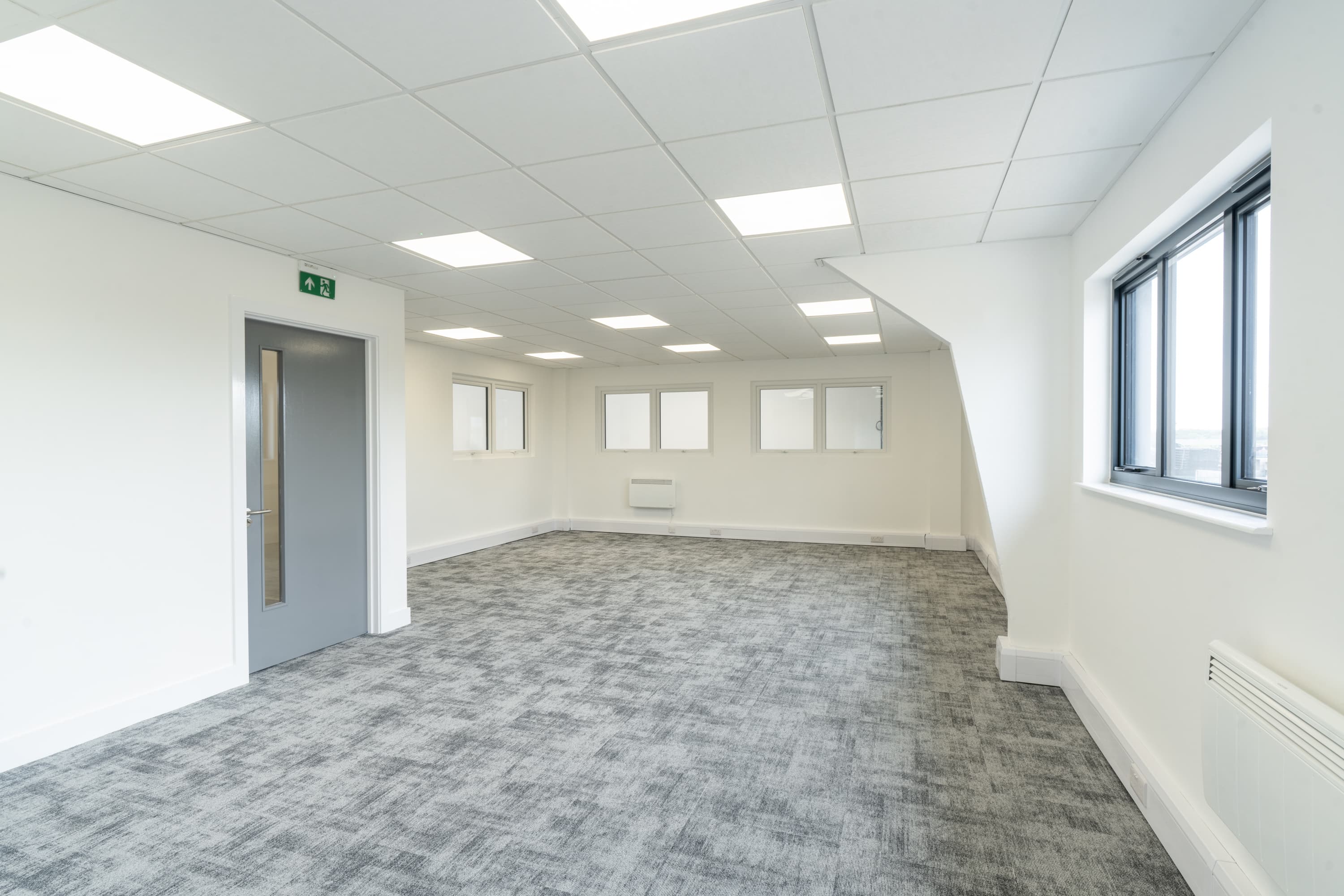 Unit 8, Kierbeck Business Park, Wharf Lane, Vange, Basildon, Essex, SS16 4SW thumbnail 5