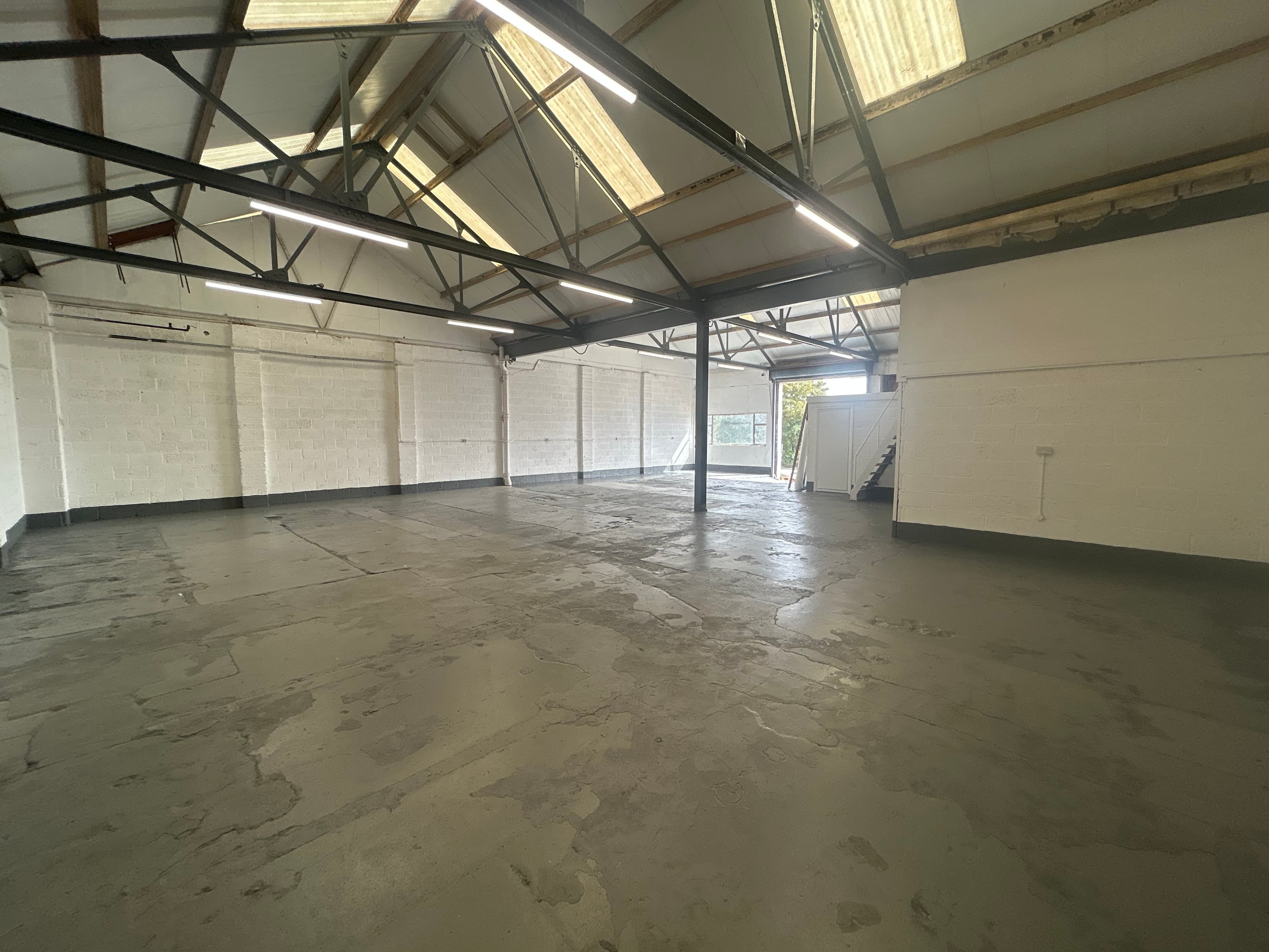 Unit 4, Telegraph Hill Industrial Estate, Laundry Road, Minster, Ramsgate, Kent, CT12 4HY thumbnail 4