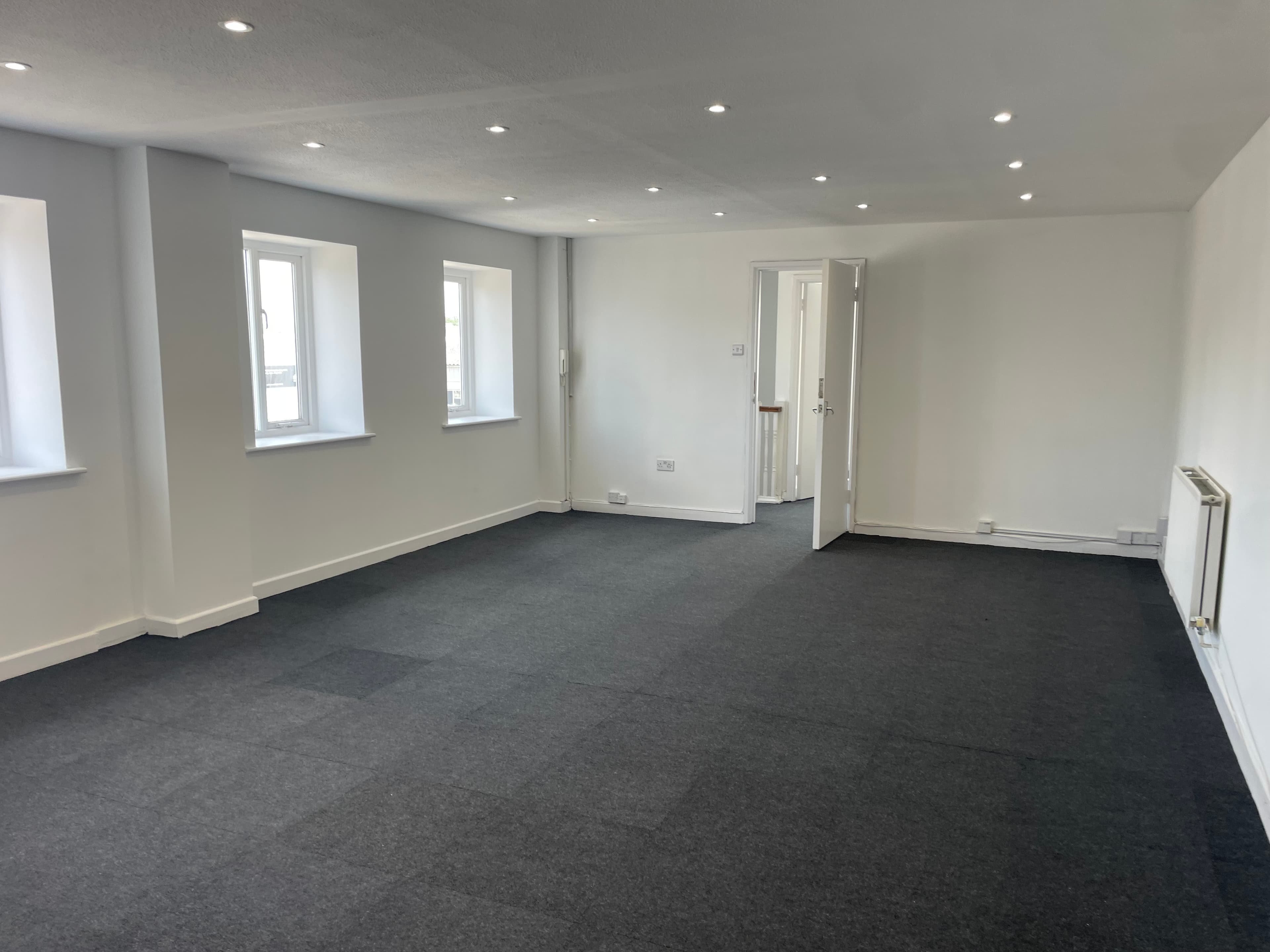 Unit 19, Grange Way Business Park, Grange Way, Colchester, Essex, CO2 8HF thumbnail 5
