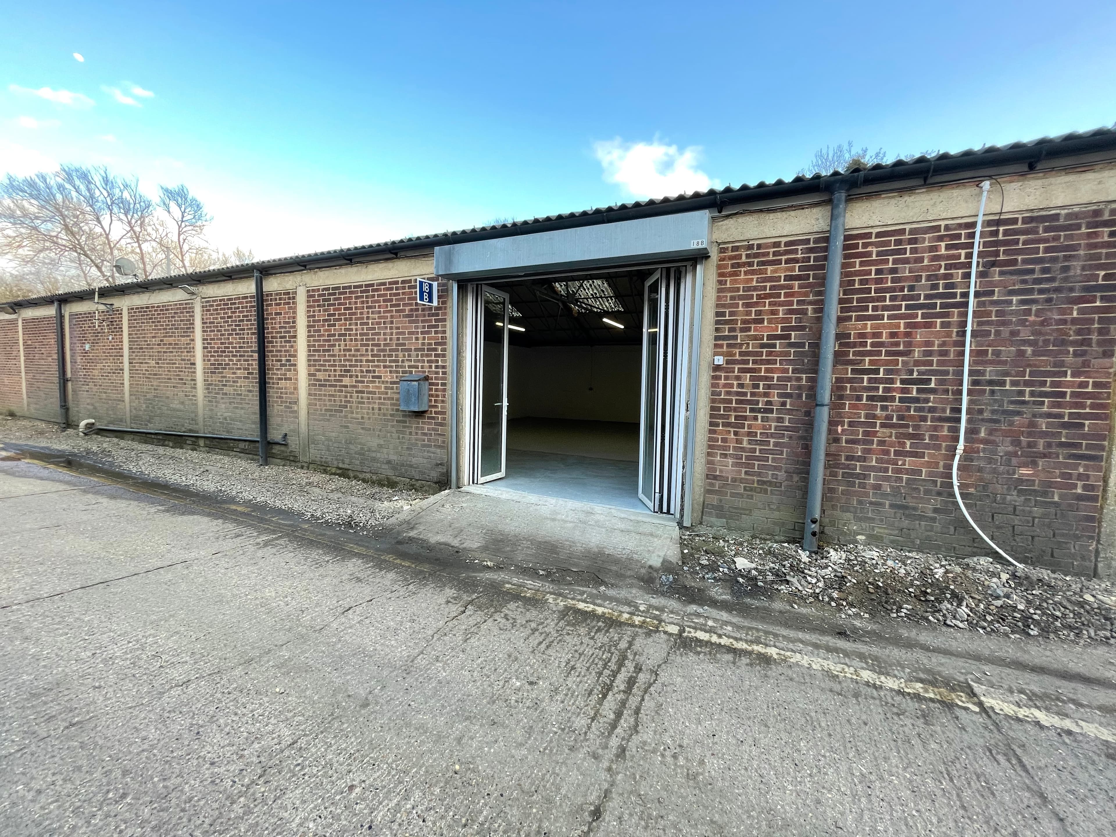 18B, 18B Mimram Road, Hertford, Hertfordshire, SG14 1NN thumbnail 3