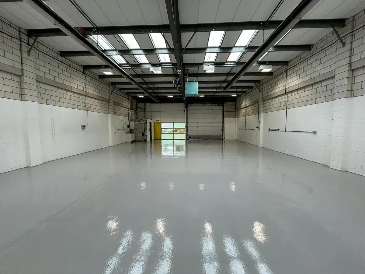 Unit 5, Ash, Kembrey Park, Swindon, Wiltshire, SN2 8UN thumbnail 2