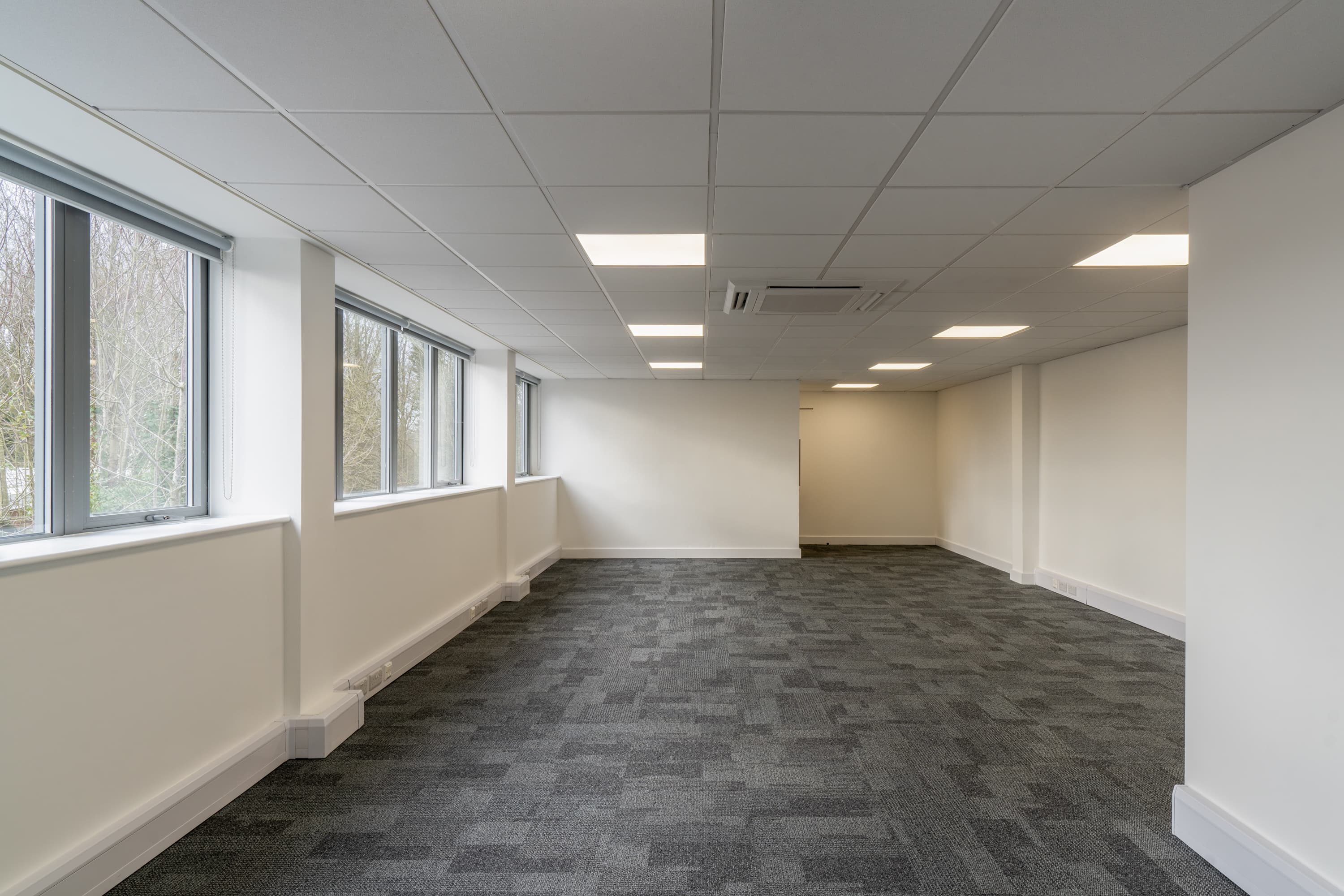 Office 11 Lakeview House, Bond Avenue, Bletchley Milton Keynes, Buckinghamshire, MK1 1FB thumbnail 2