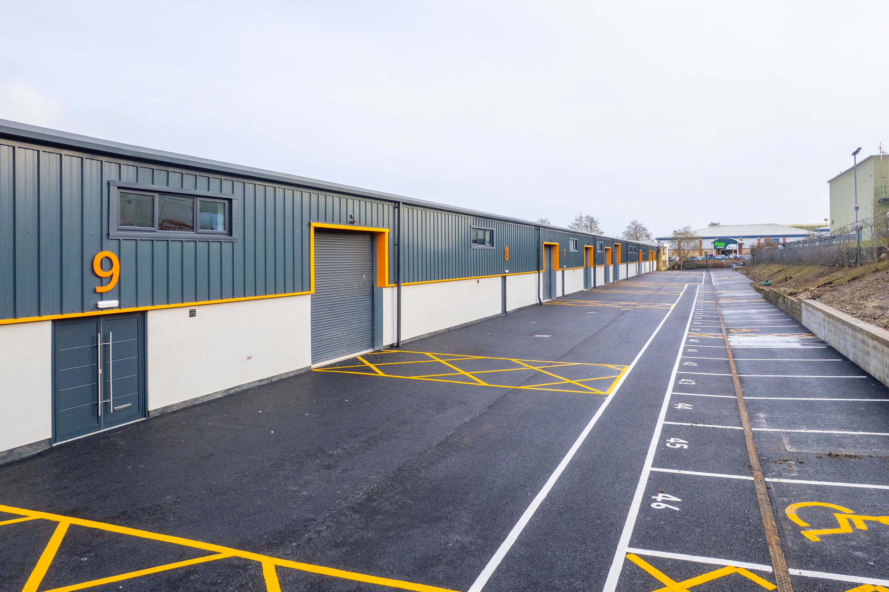 Unit 9, Folkestone Trade Park, Park Farm Road, Folkestone, Kent, CT19 5EY thumbnail 3