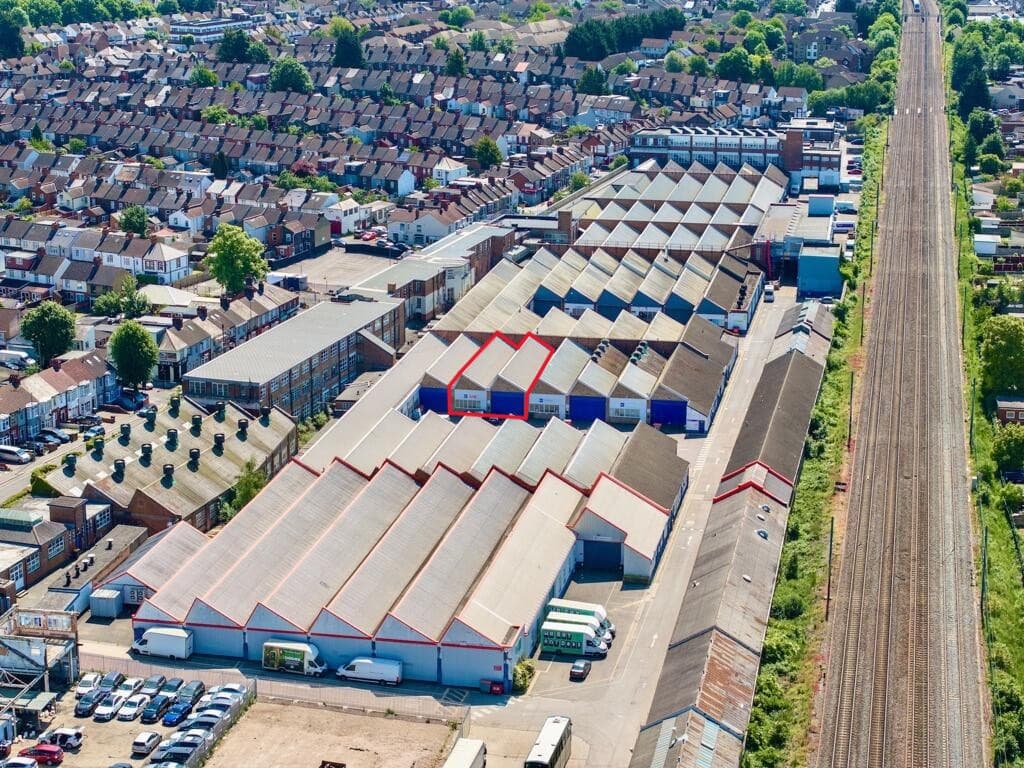 Unit 10F, Britannia Estate, Leagrave Road, Luton, Bedfordshire, LU3 1RJ thumbnail 5