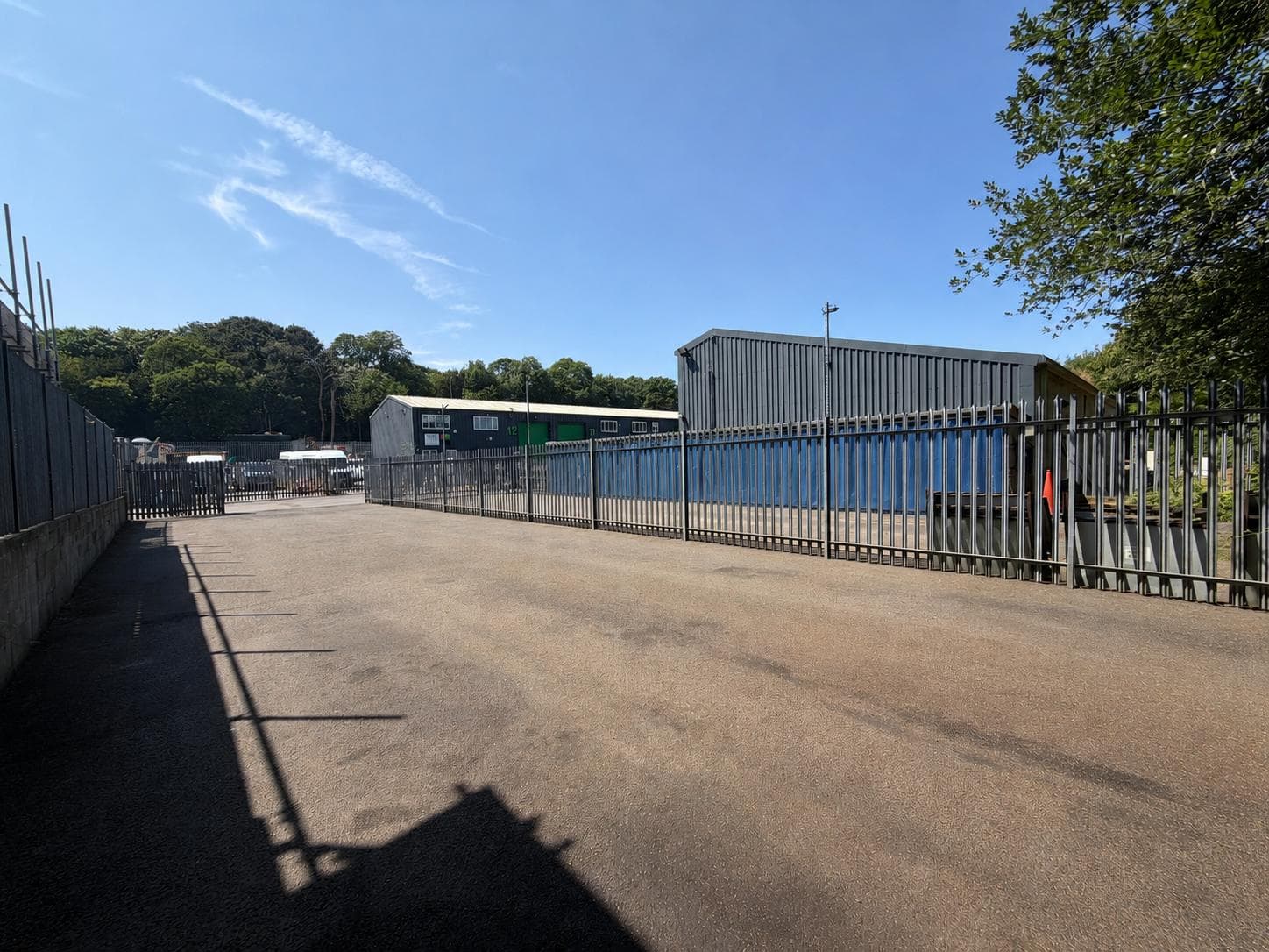 Yard 13, Bredhurst Business Park, Westfield Sole Road, Boxley, Maidstone, Kent, ME14 3EH thumbnail 4