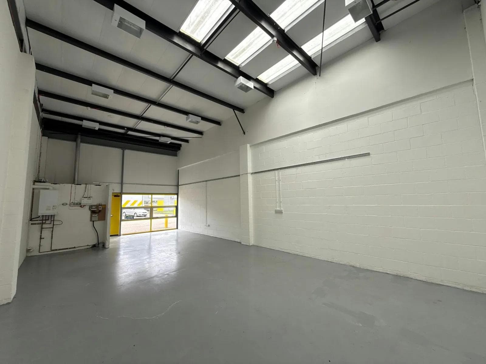 Unit 18A, Ash, Kembrey Park, Swindon, Wiltshire, SN2 8UN thumbnail 2