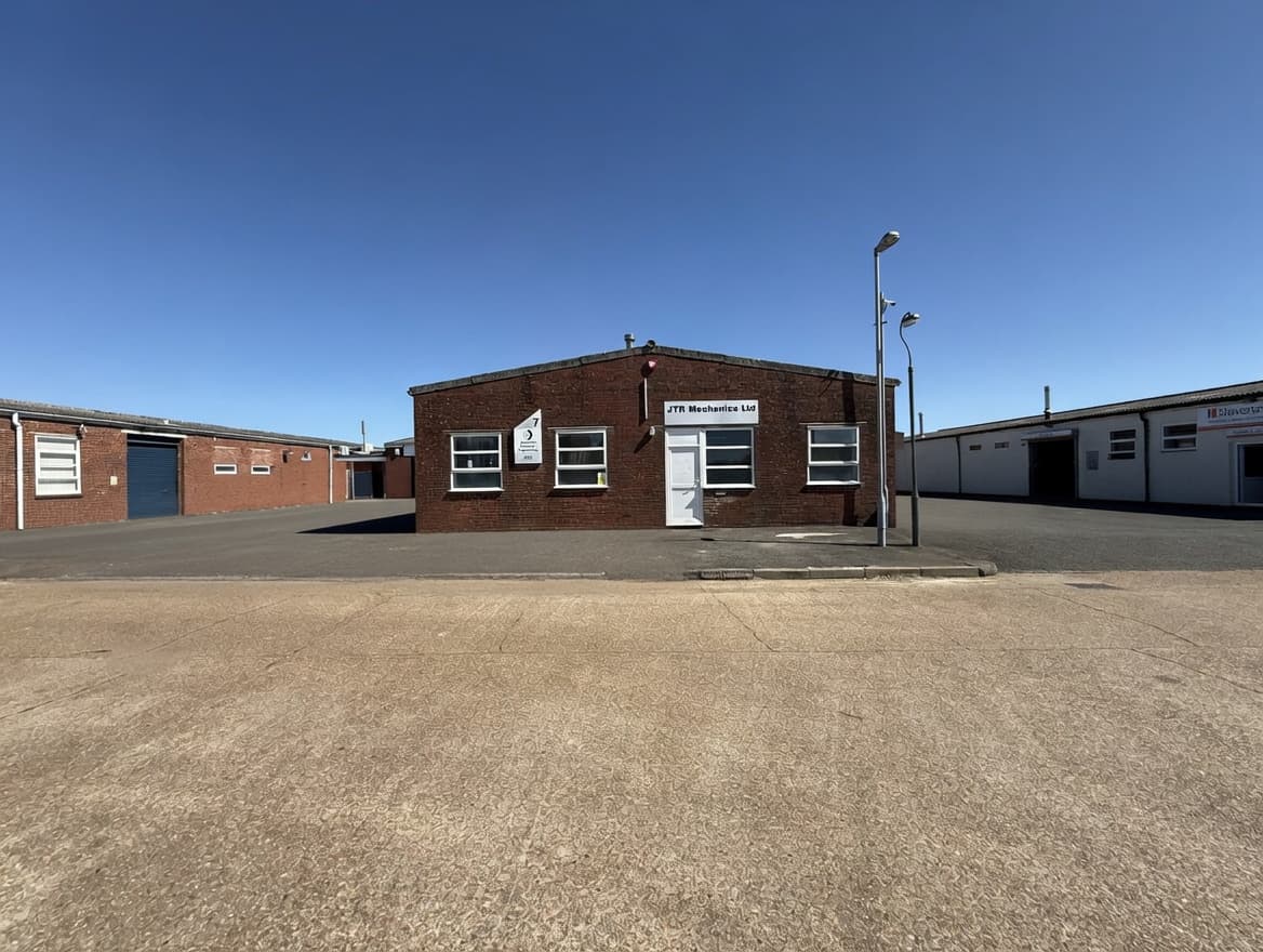 Unit 7, Station Road Industrial Estate, Hailsham, East Sussex, BN27 2EL thumbnail 6