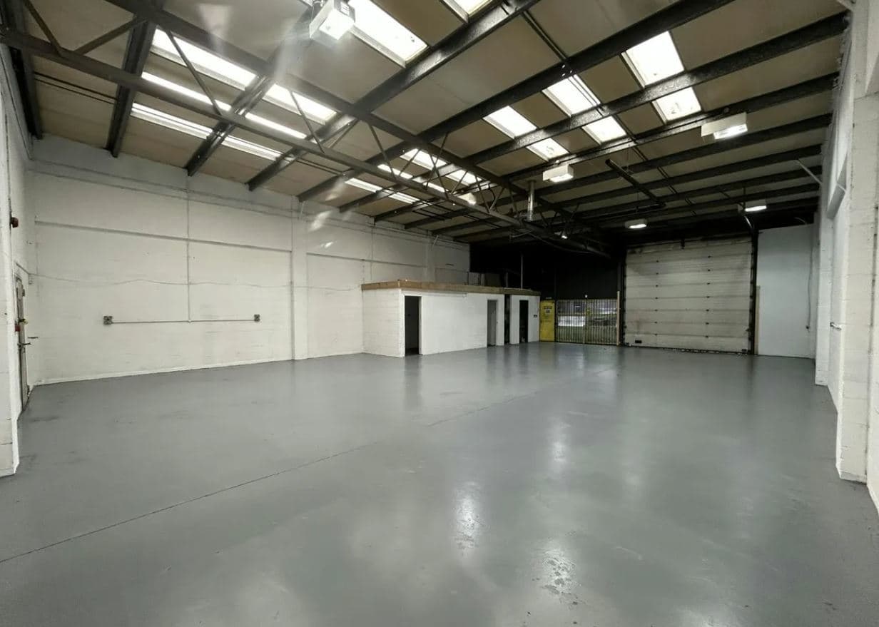 Unit 7, Ash, Kembrey Park, Swindon, Wiltshire, SN2 8UN thumbnail 4