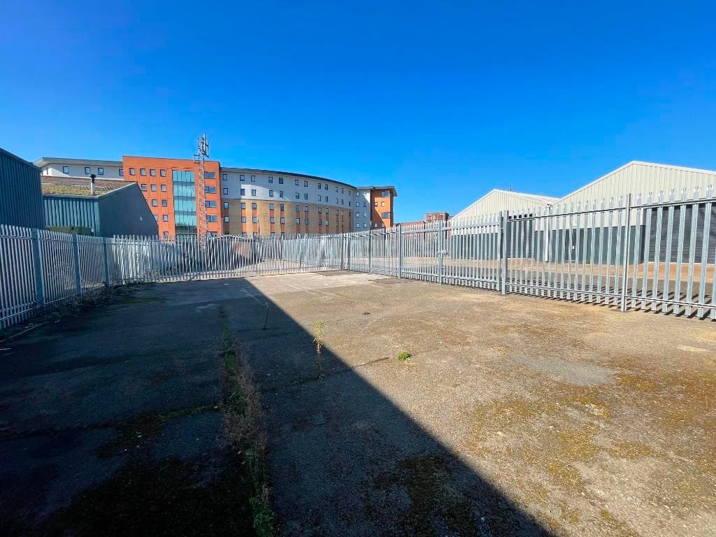 Yard 2, King Edward Quay, Hythe Quay, Colchester, Essex, CO2 8JB thumbnail 3