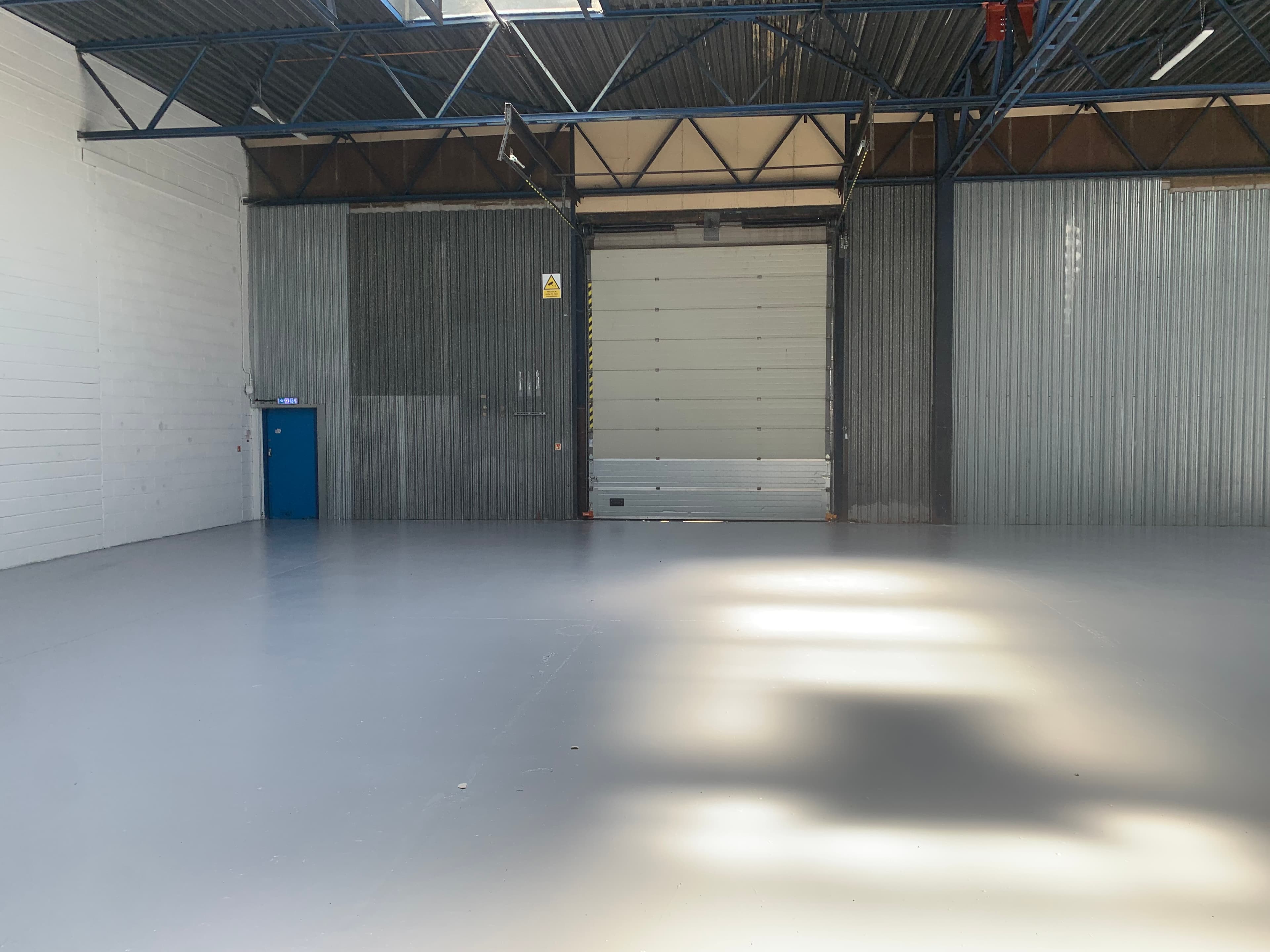 Unit 29 Bradville Industrial Estate, Blundells Road, Milton Keynes, Buckinghamshire, MK13 7HA thumbnail 5