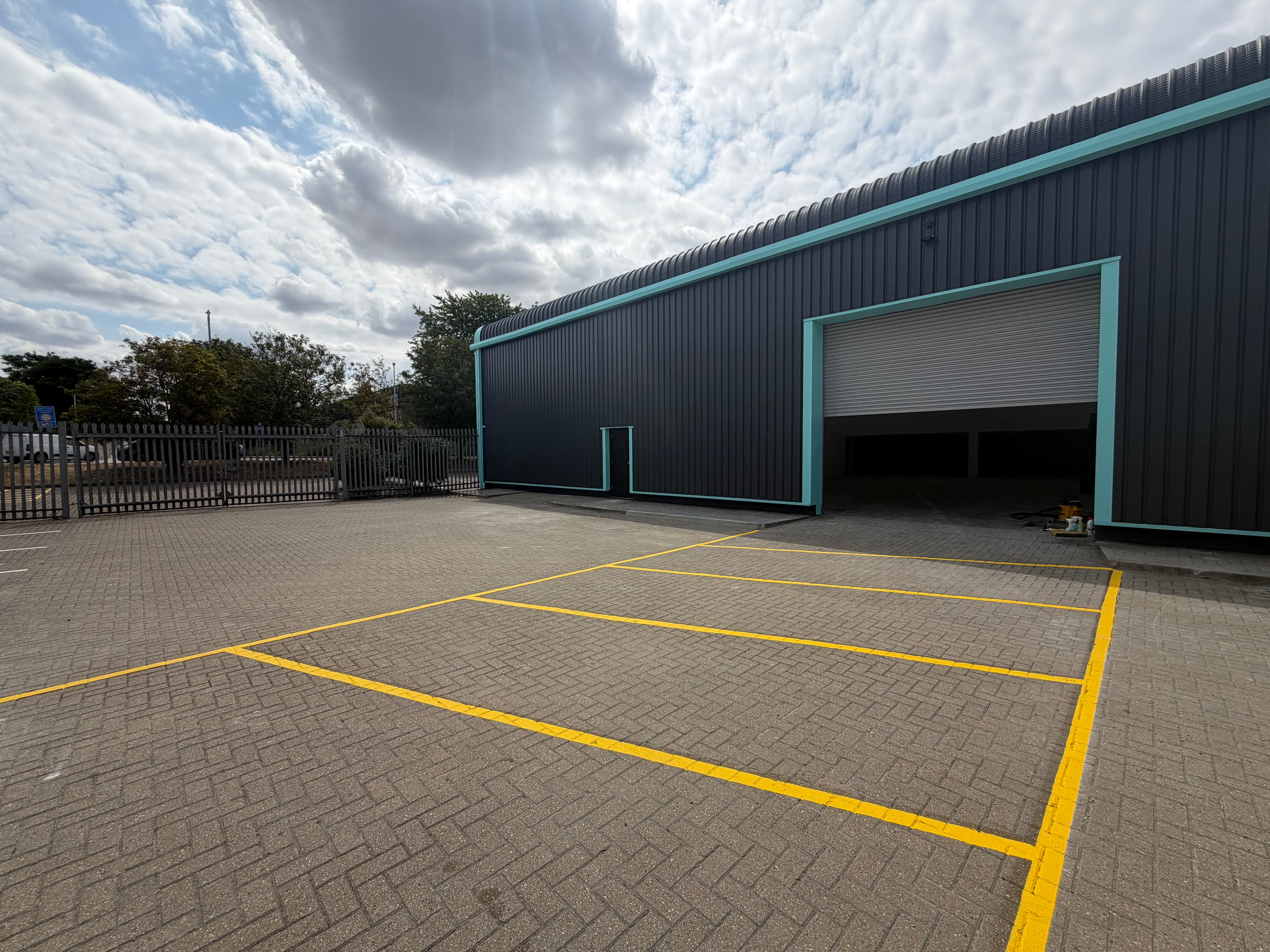 Unit 5, Eurolink Industrial Estate, Heard Way, Sittingbourne, Kent, ME10 3SA