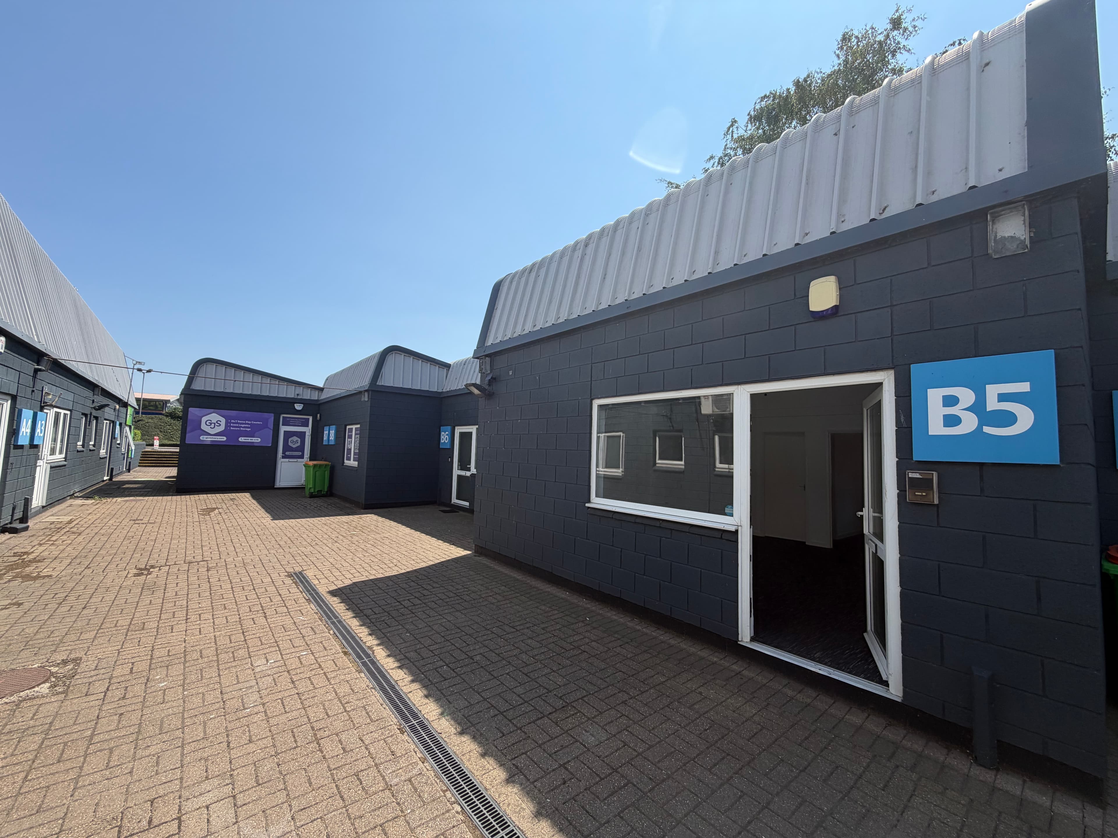 Unit B5, Smeed Dean Centre, Castle Road, Sittingbourne, Kent, ME10 3EW