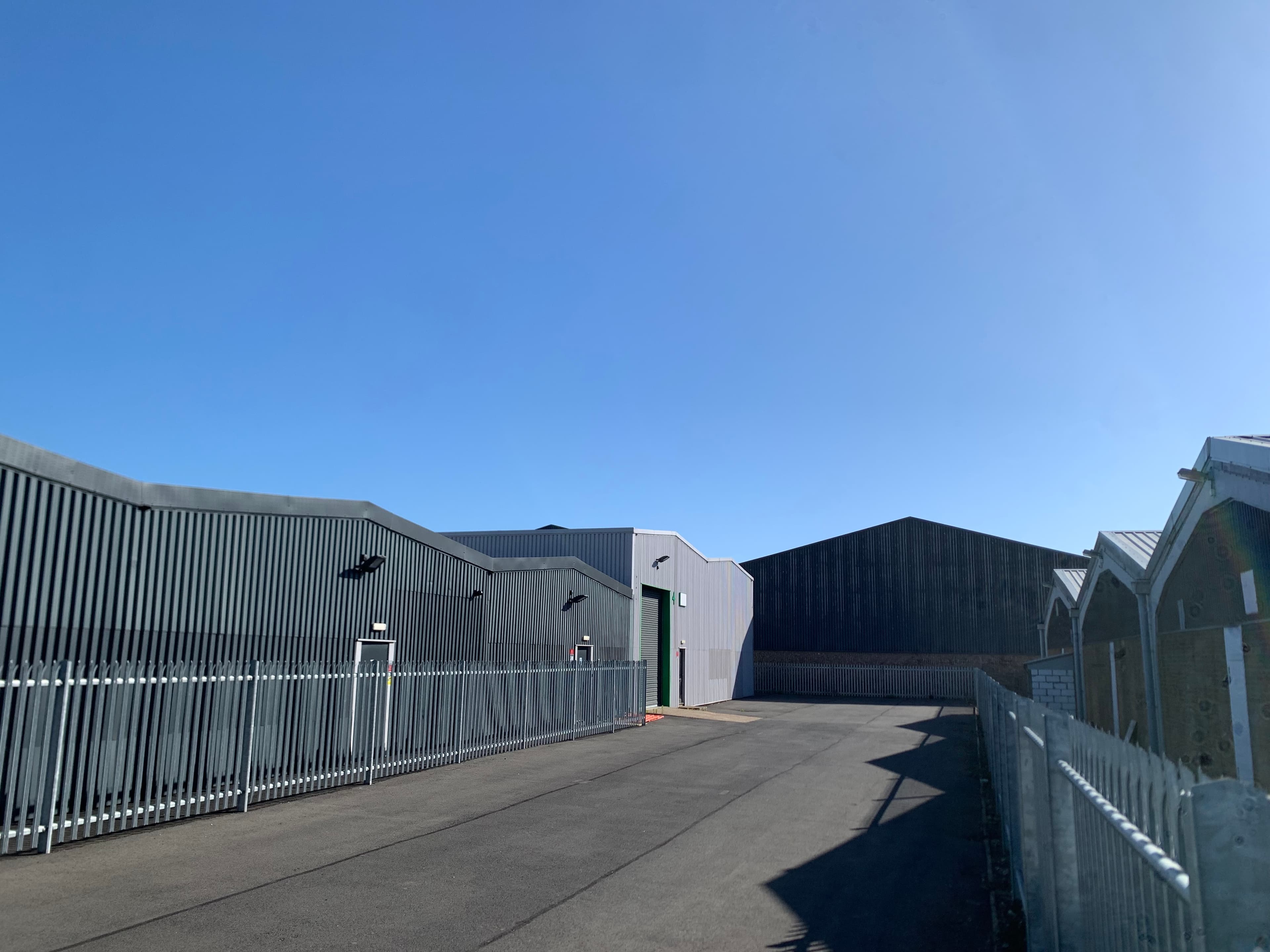 Unit 4 Sandy Industrial Estate, 2 Blaydon Road, 2 Blaydon Road, Sandy, Bedfordshire, SG19 1RZ thumbnail 6