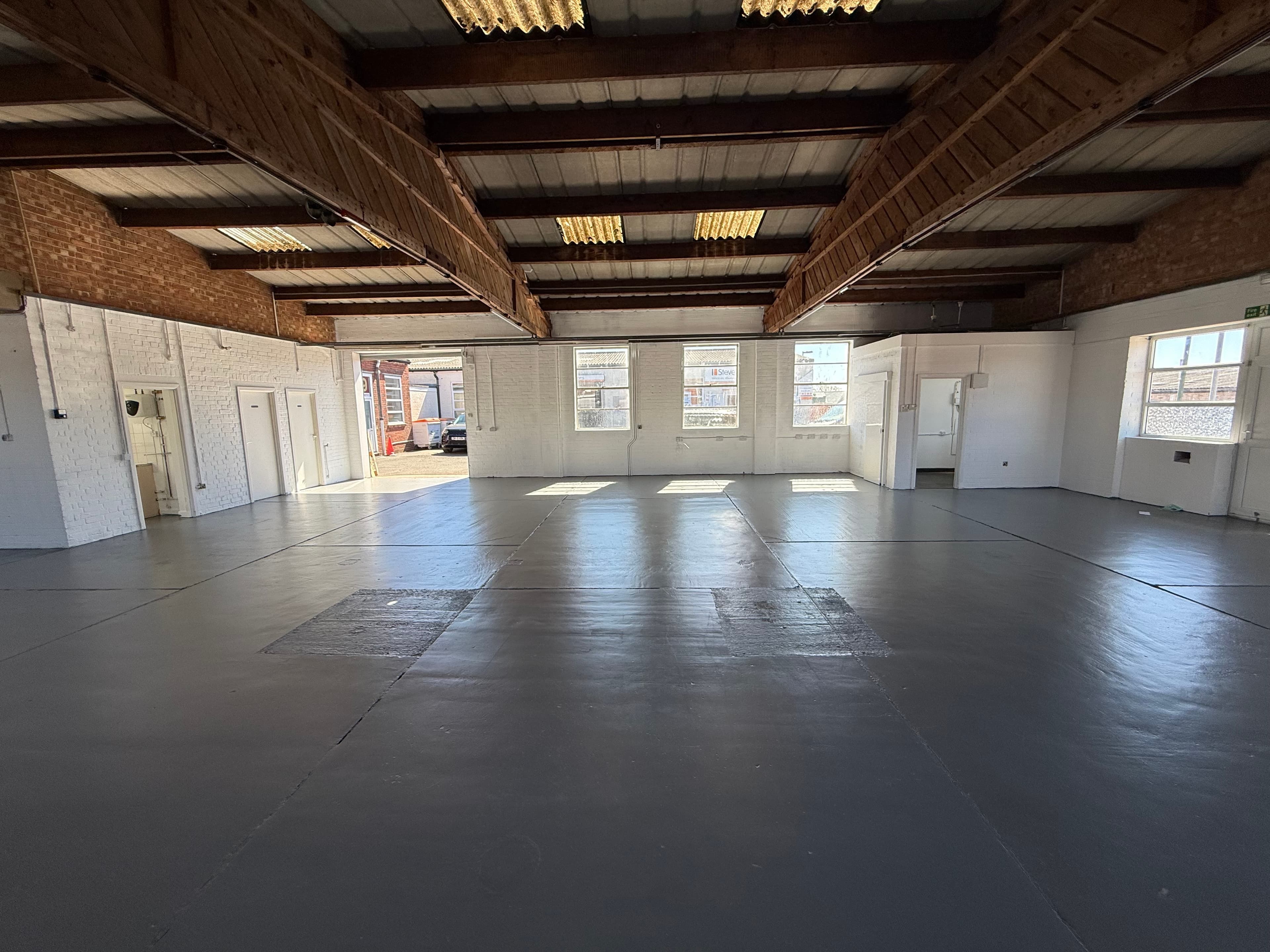 Unit 7, Station Road Industrial Estate, Hailsham, East Sussex, BN27 2EL thumbnail 2