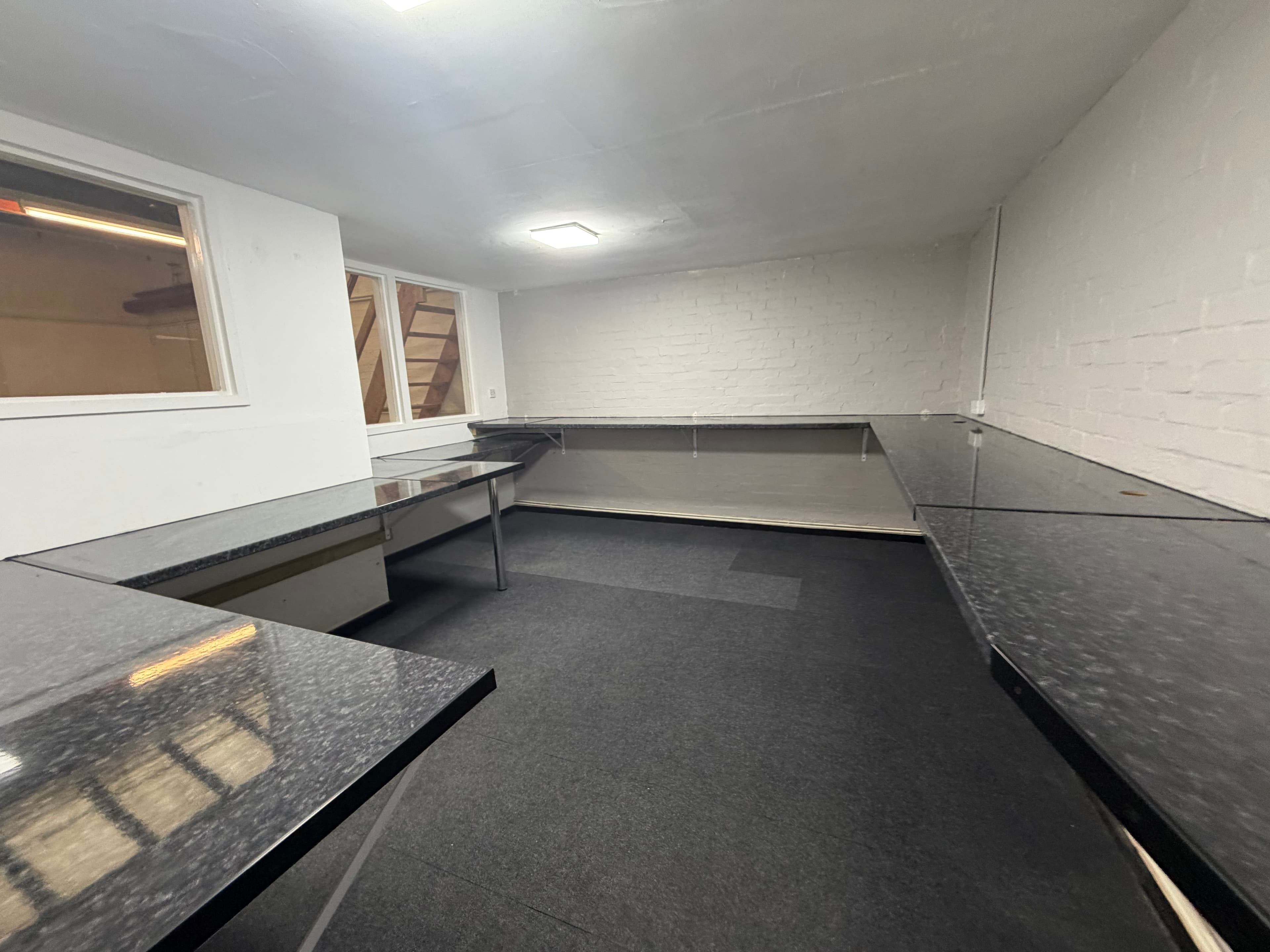 Unit 9, Tonbridge Works, Tonbridge Road, Romford, Greater London, RM3 8TS thumbnail 5