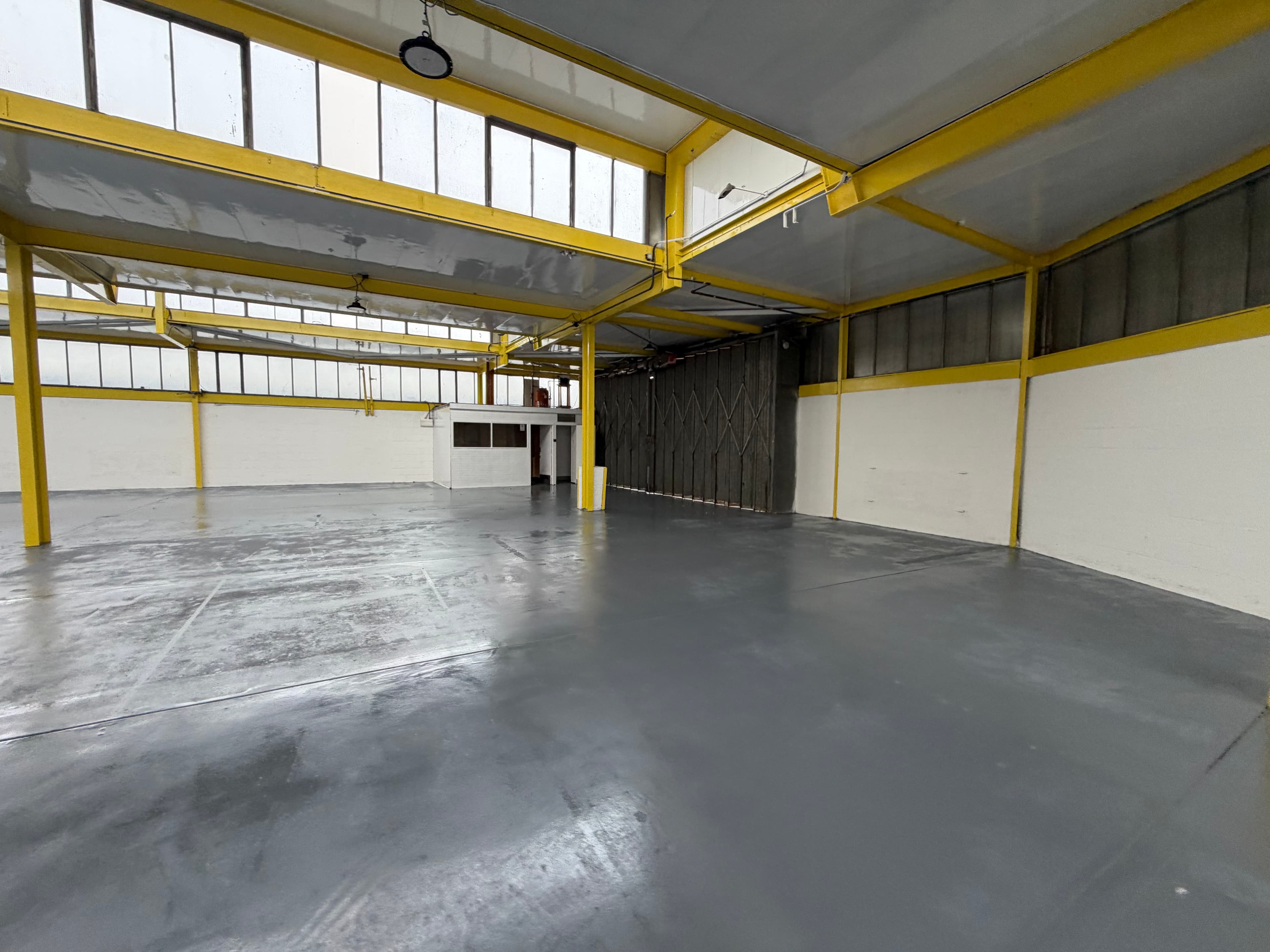 Unit 4, Tonbridge Works, Tonbridge Road, Romford, Greater London, RM3 8TS thumbnail 5