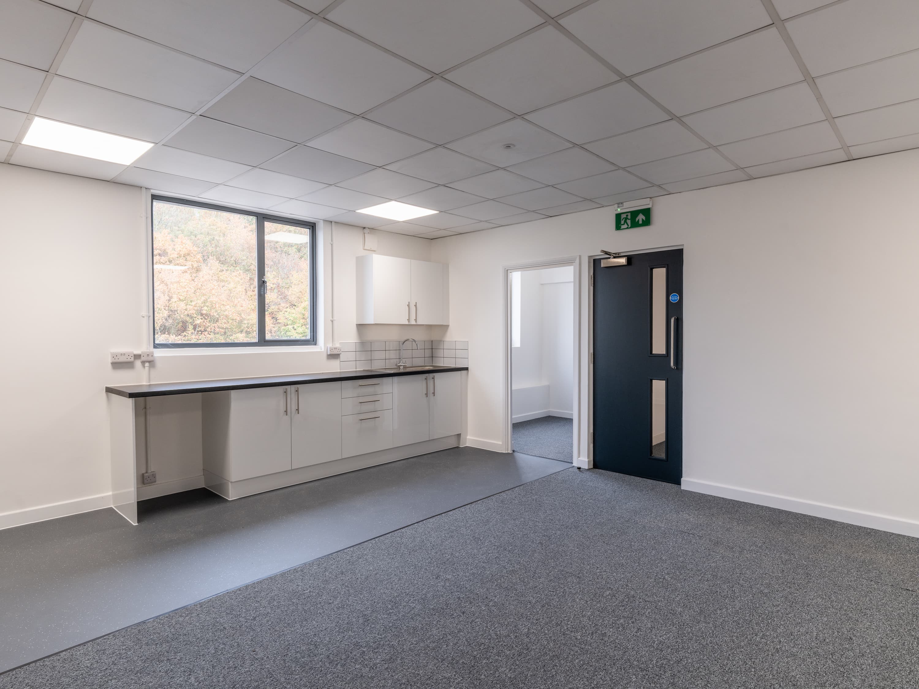 1A And 1B Whitings Way, London, Greater London, E6 6LR thumbnail 55