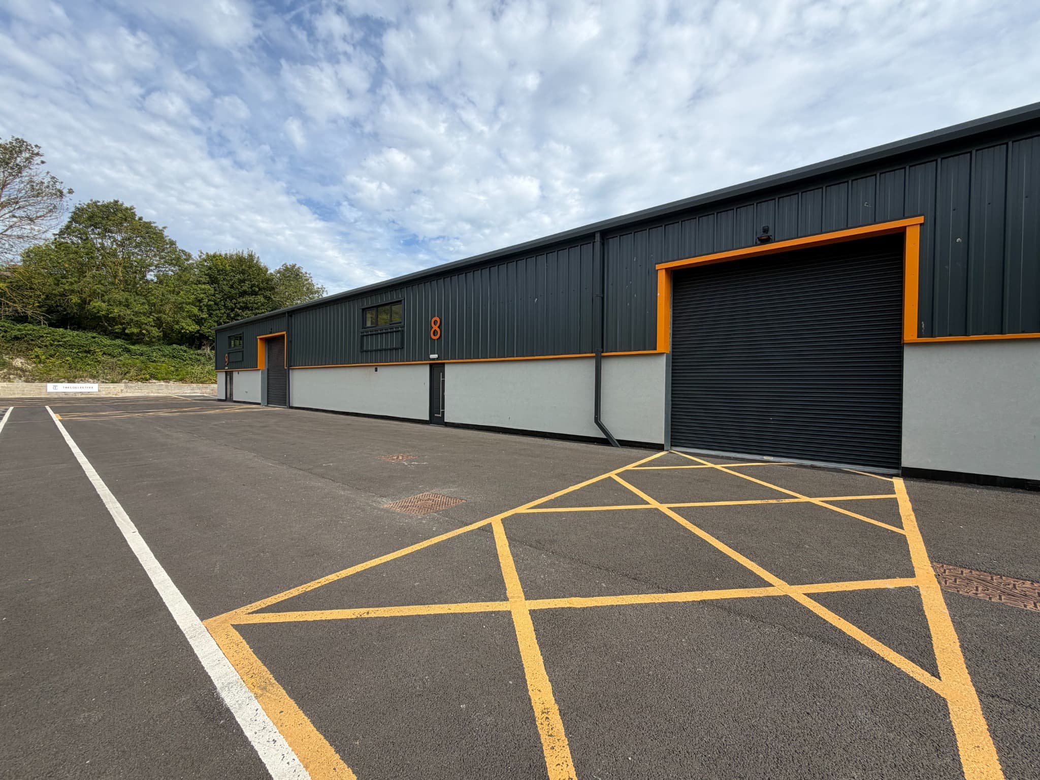 Unit 8, Folkestone Trade Park, Park Farm Road, Folkestone, Kent, CT19 5EY