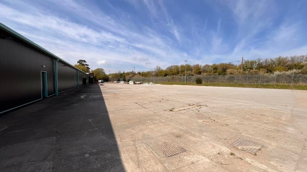 Unit 14, Kierbeck Business Park, Wharf Lane, Vange, Basildon, Essex, SS16 4SW thumbnail 5