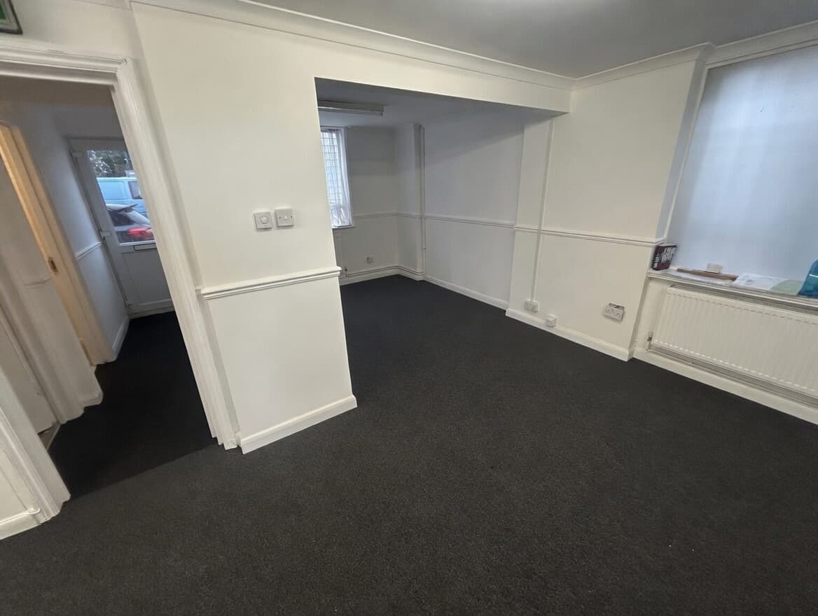 Unit 12, Telegraph Hill Industrial Estate, Laundry Road, Minster, Ramsgate, Kent, CT12 4HY thumbnail 5